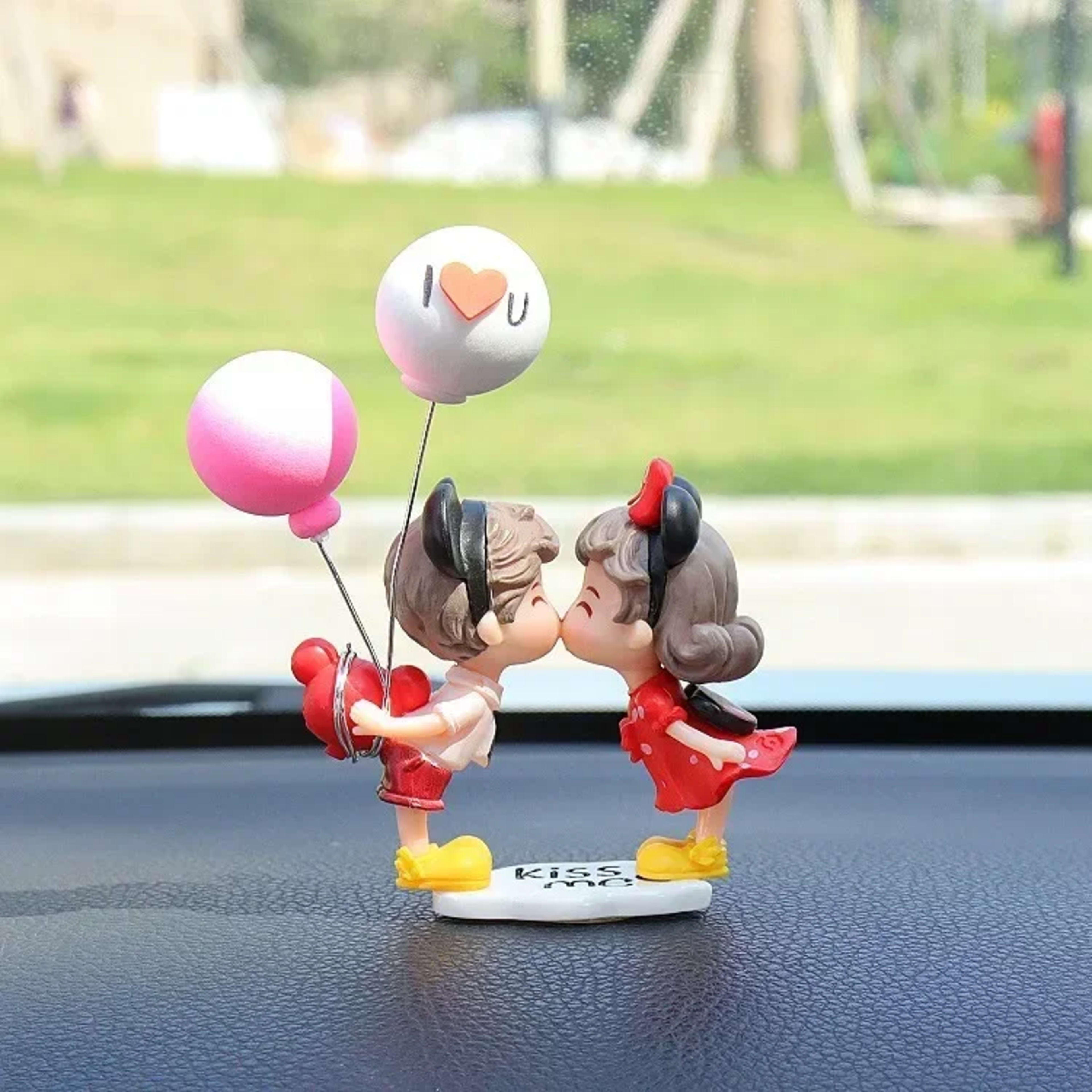 Car Accessories Interior Woman Ornament Cute Creative Desktop Couple Valentine's Day Present Car Center Console Decorati 9