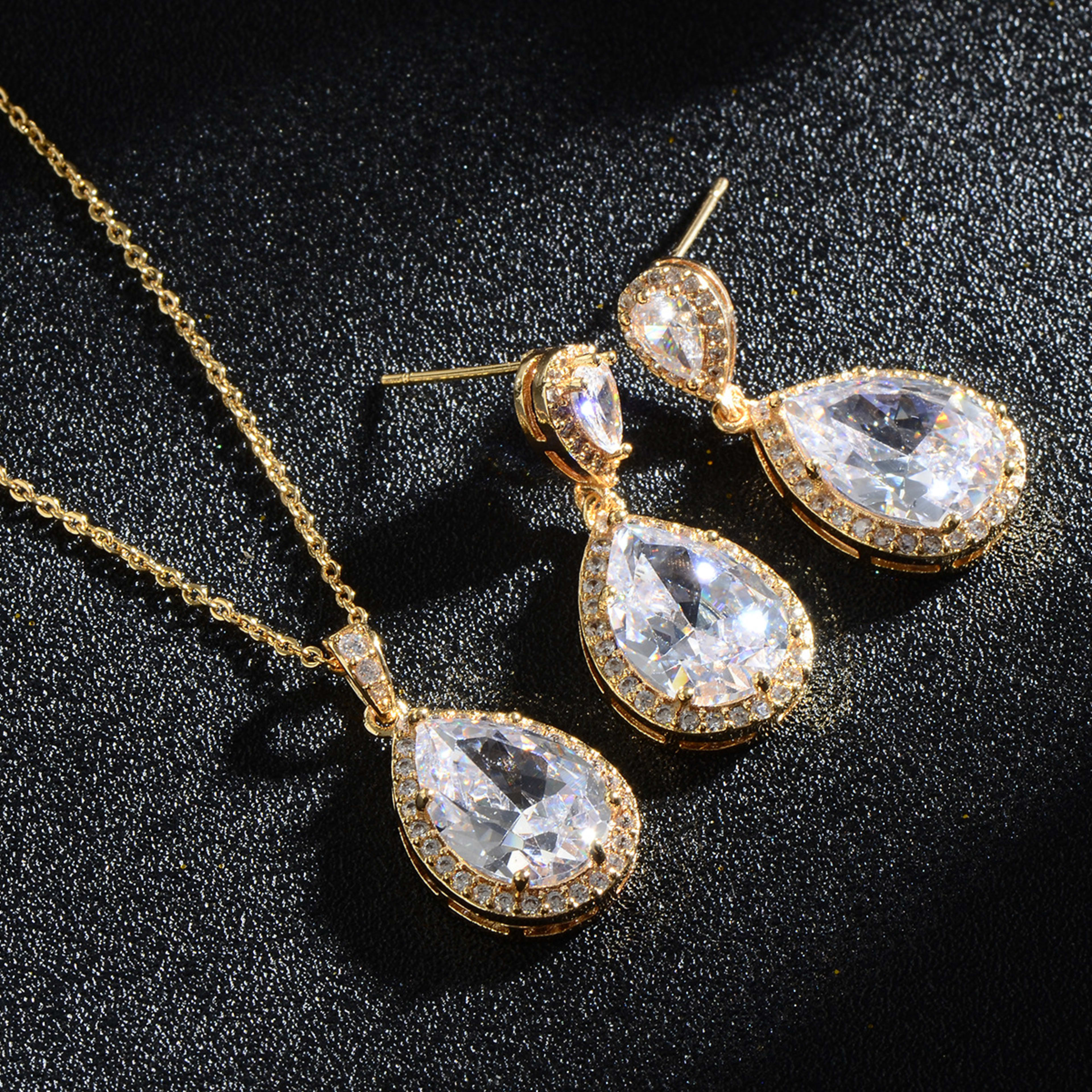 Bright Big Zircon Water Drops Necklace Eardrops Suit Bride Wedding Jewelry Simple Graceful 5