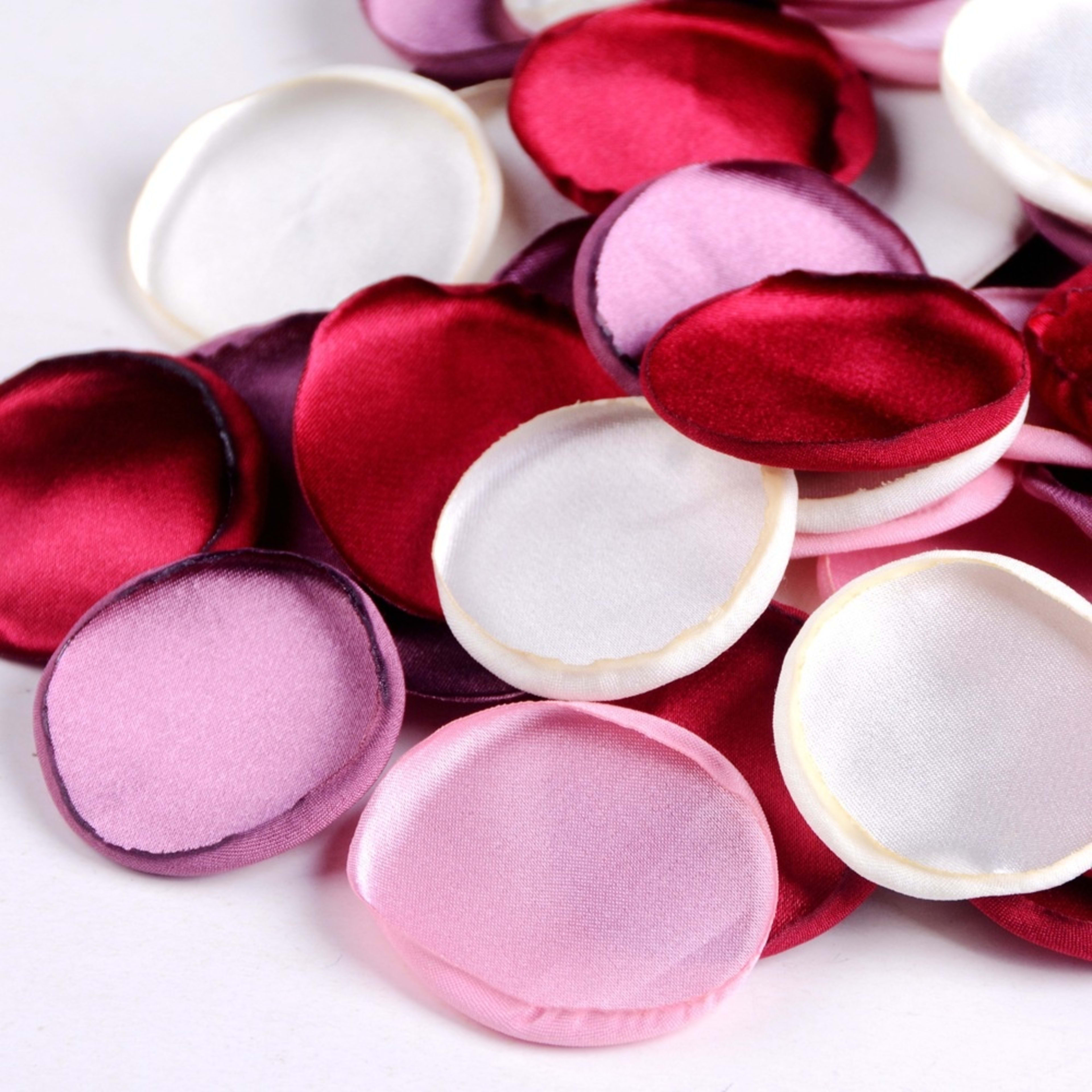 4cm Silk Rose Burnt Edge Petals Wedding Glowing Cream Powder Laminate 9