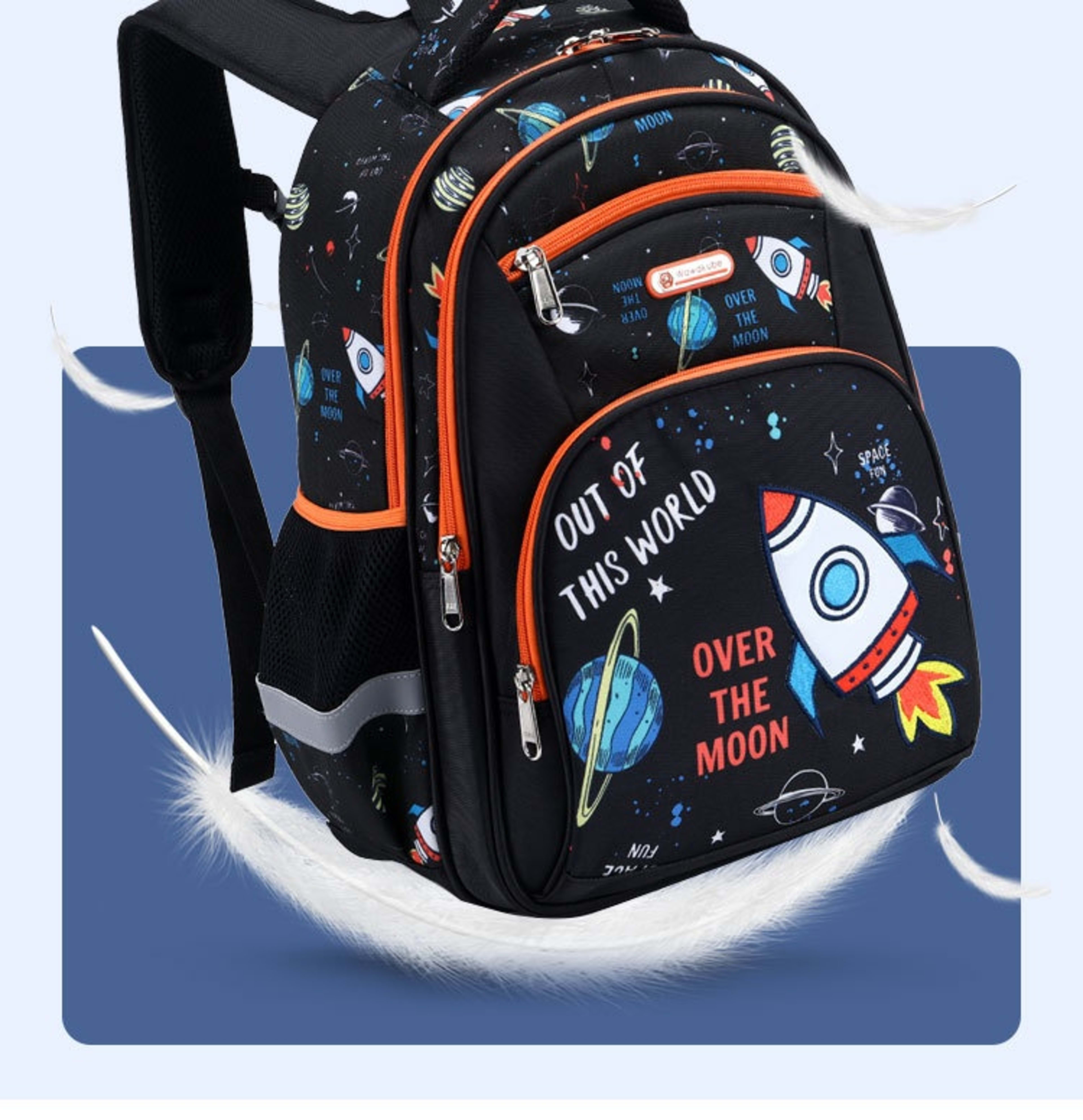 Primary School Boys Large Capacity Children's Backpack Space Schoolbag 2