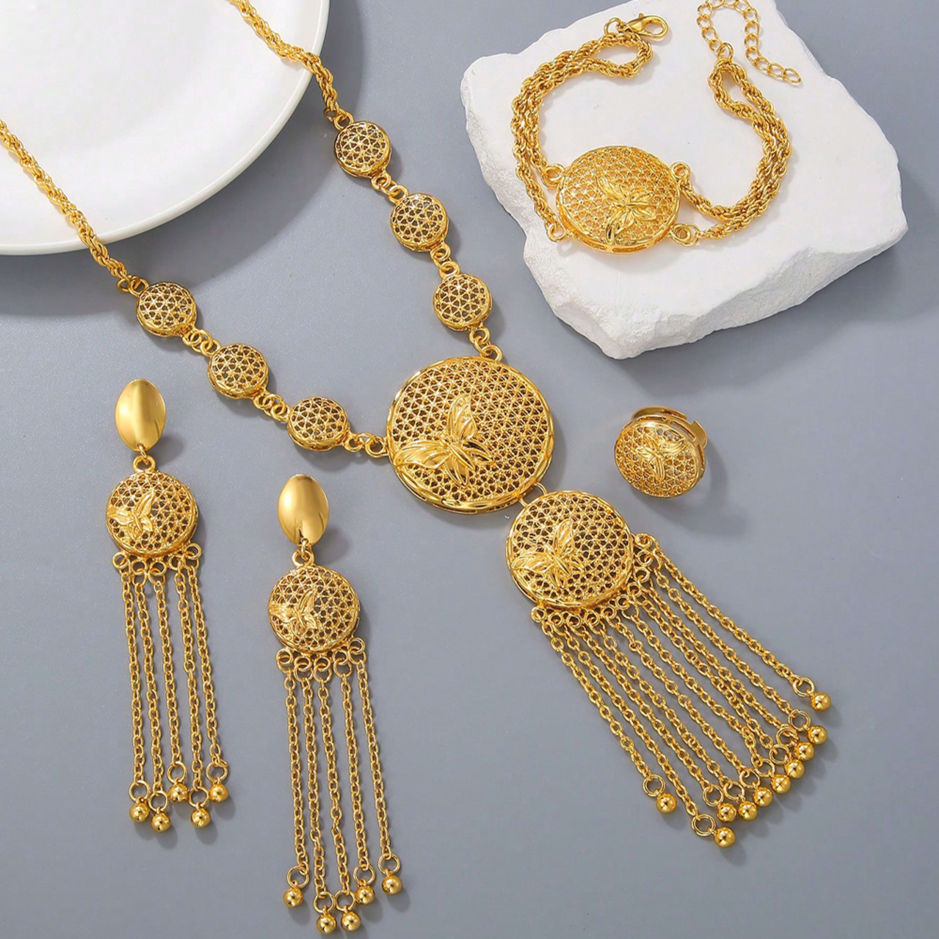 1 Set Of Fashionable And Gorgeous Butterfly Middle East Set, Wedding Decoration Necklace, Earrings, Bracelets, Ring Set