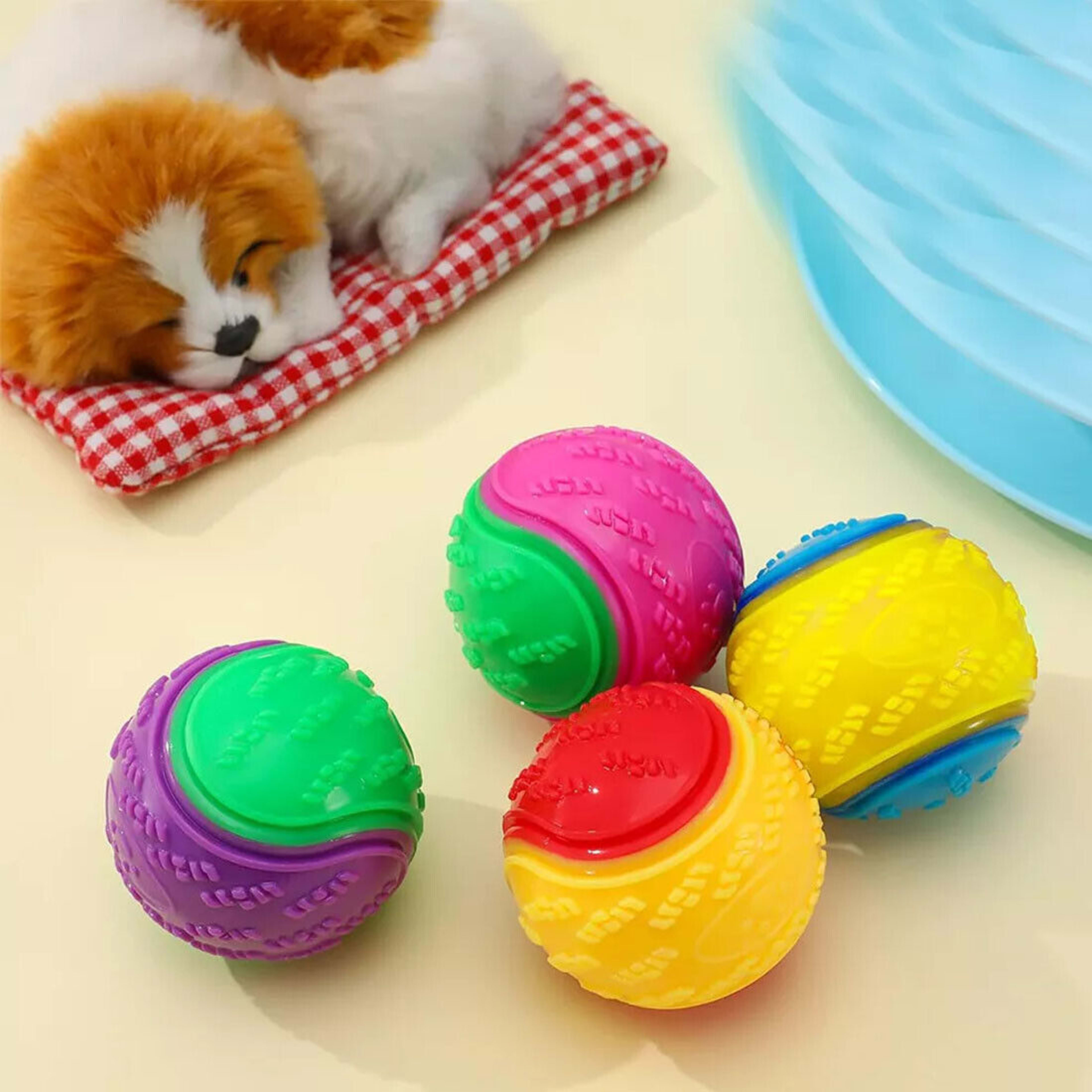 NEW Scooby-Doo Durable Squeaky Set Of 8 Dog Balls For Teeth Cleaning Interactive UK 10