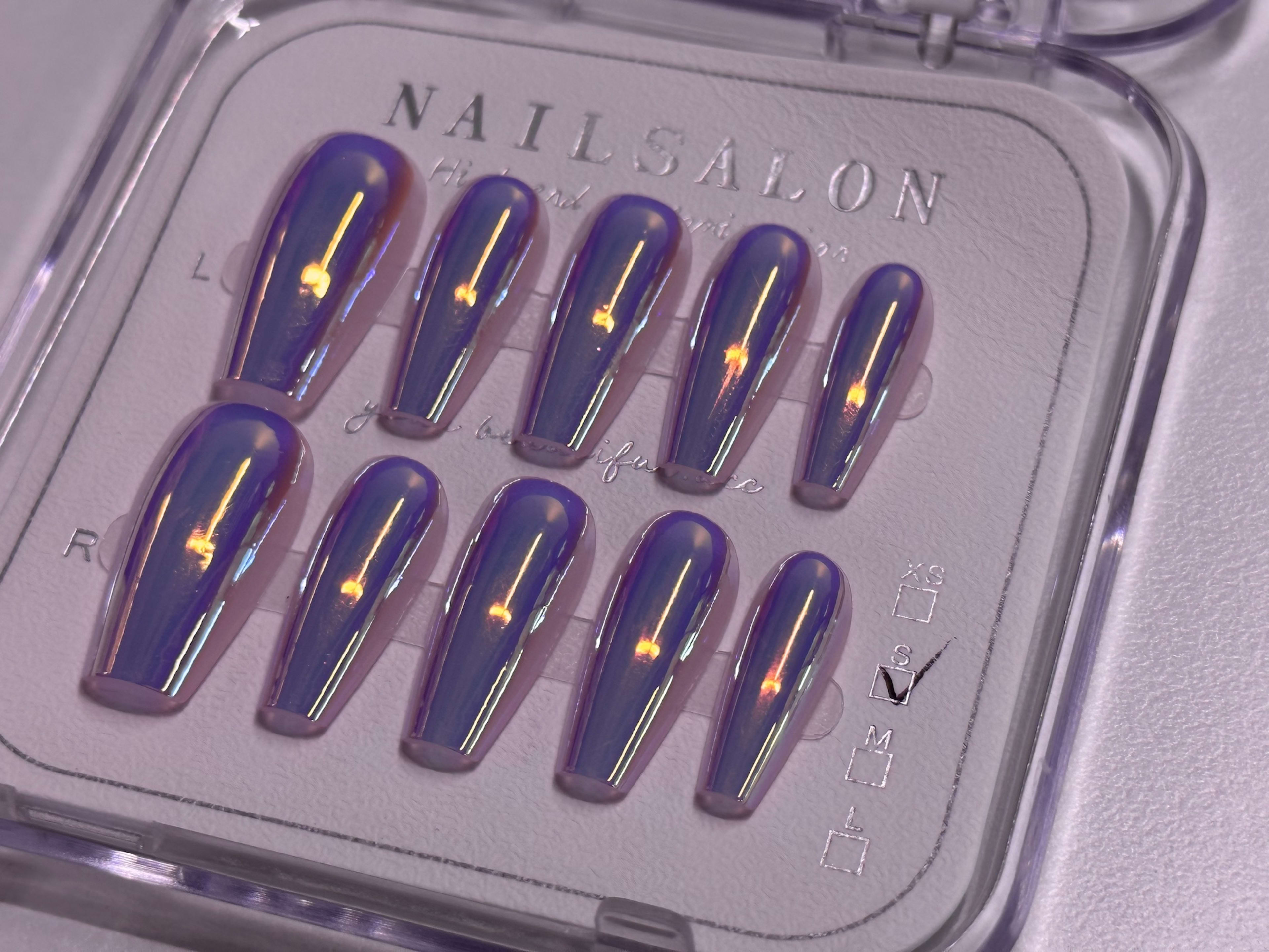 Press-on Nails J019
