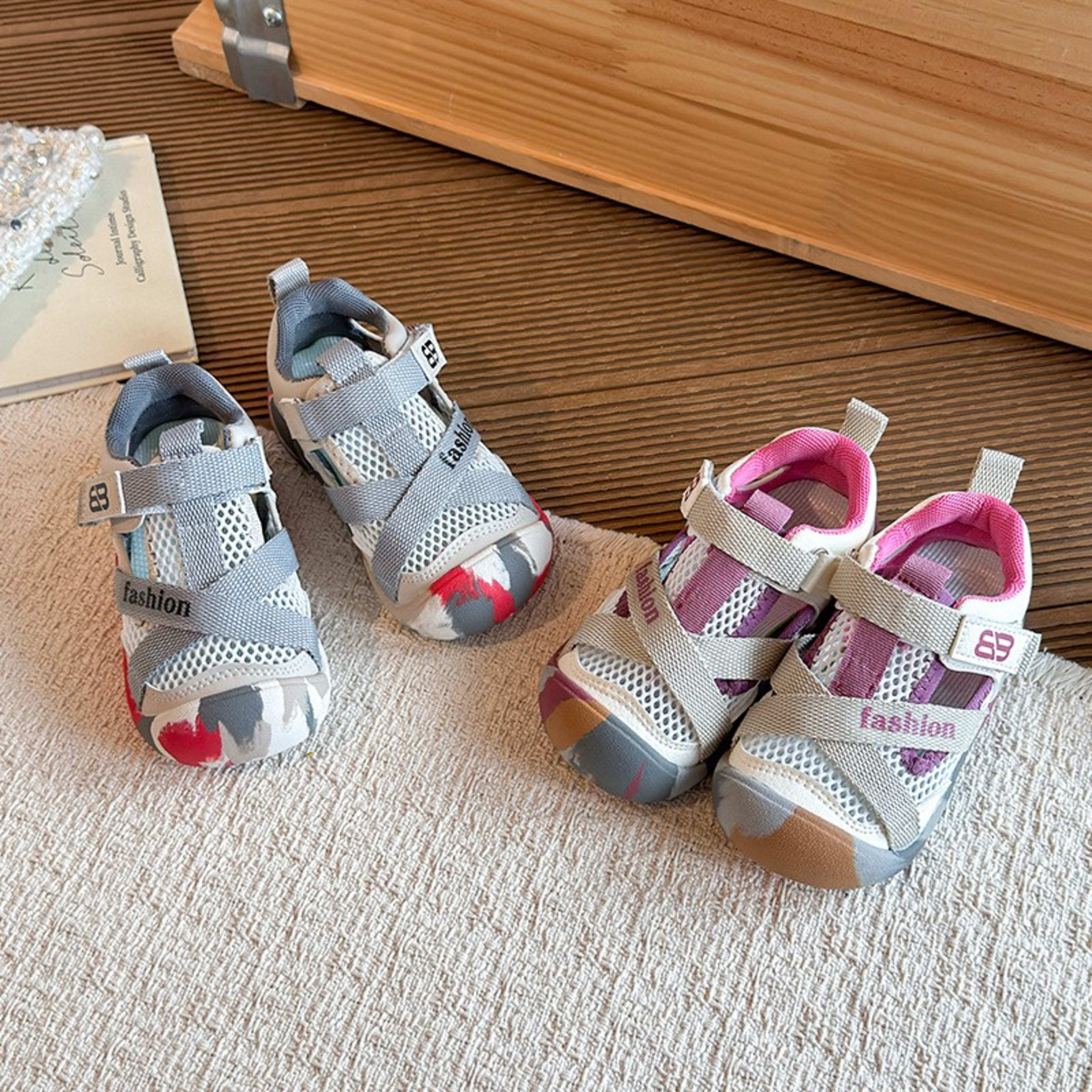 2026 Summer Kids Water Shoes, Boys & Girls Closed-Toe Sandals, Outdoor Beach Mesh Sneakers For Toddlers 4