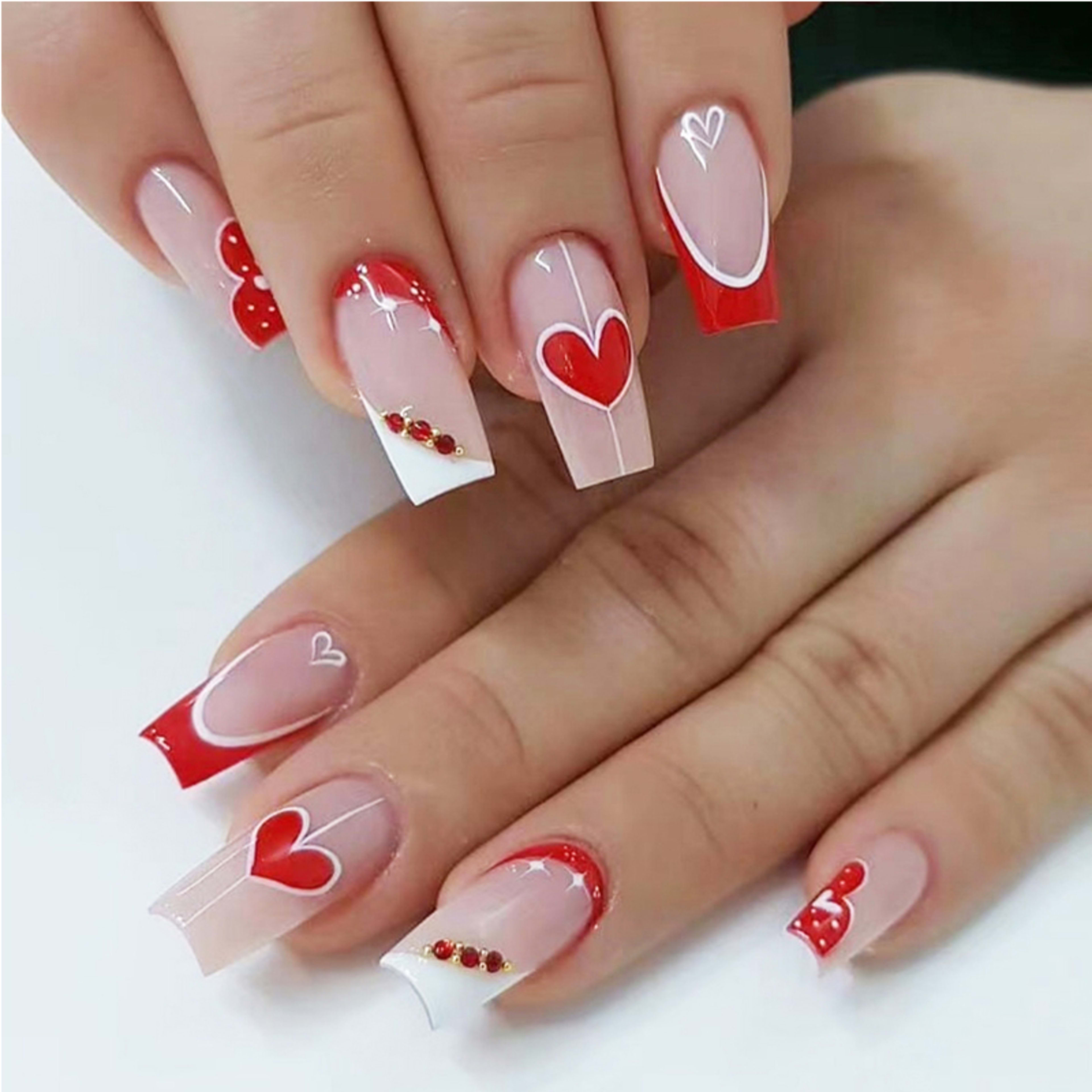 24 PCS Red And White Heart Nail Art 3