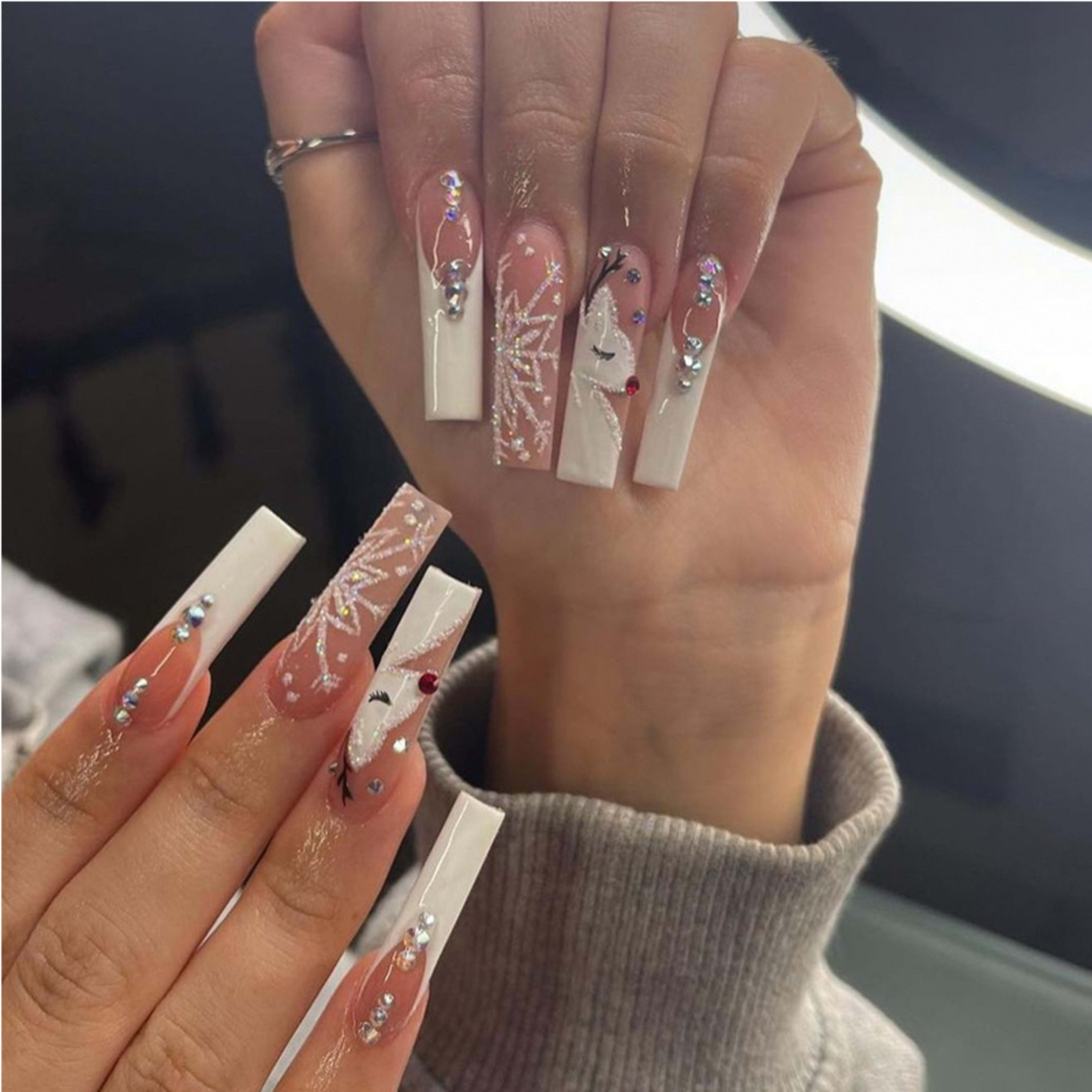 24 PCS Diamond Deer Snowflake Nail Art 5