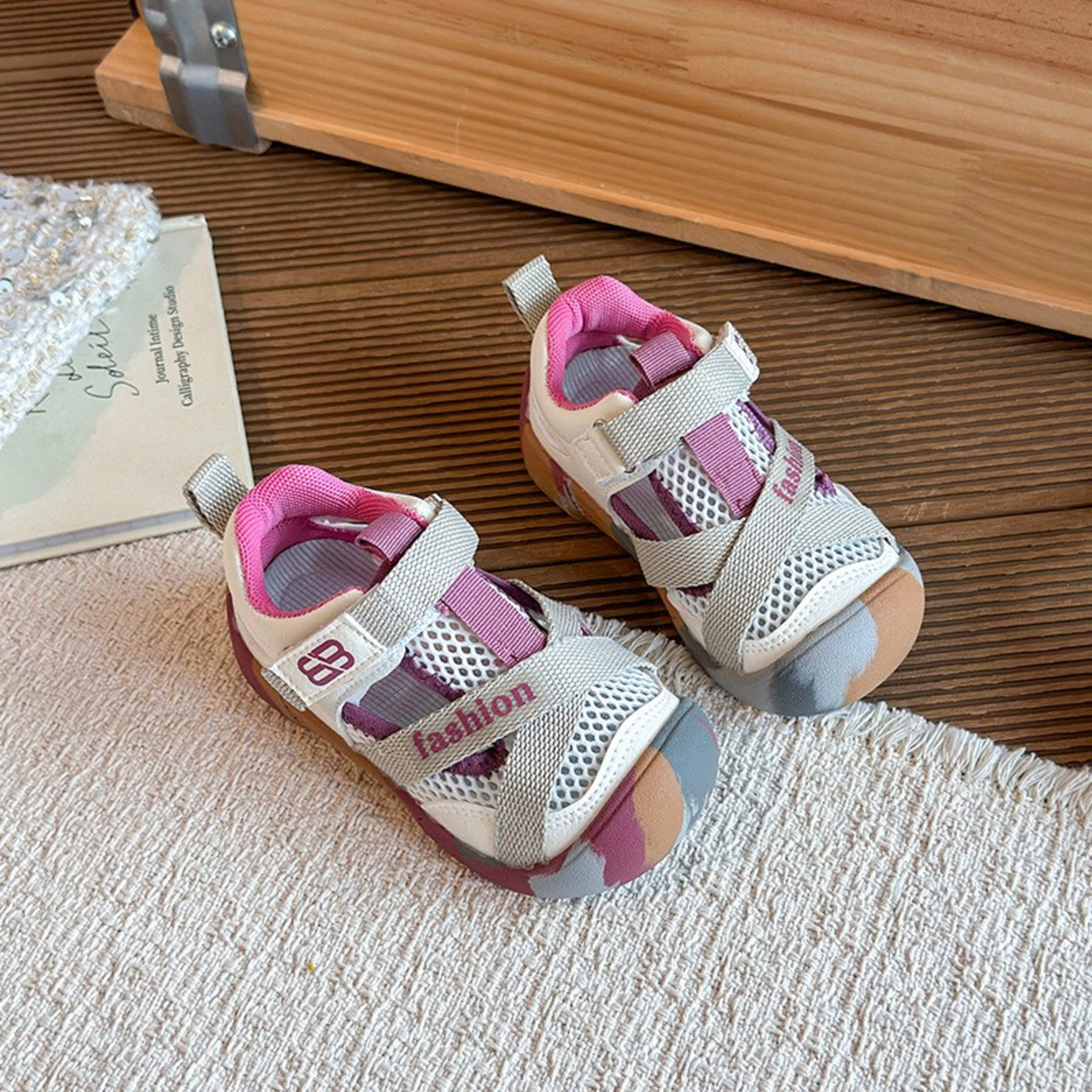 2026 Summer Kids Water Shoes, Boys & Girls Closed-Toe Sandals, Outdoor Beach Mesh Sneakers For Toddlers