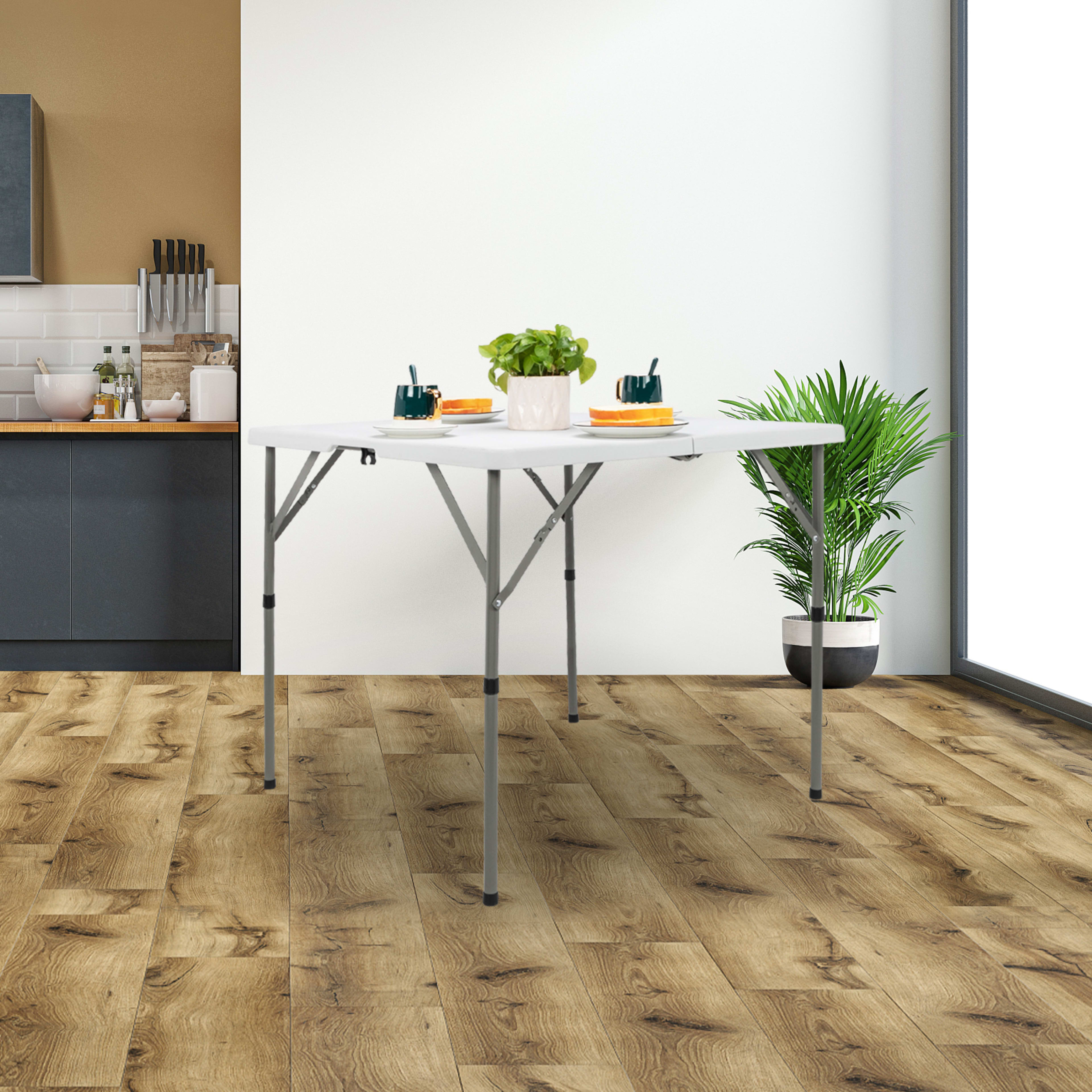 34inch Foldable Square Table 3