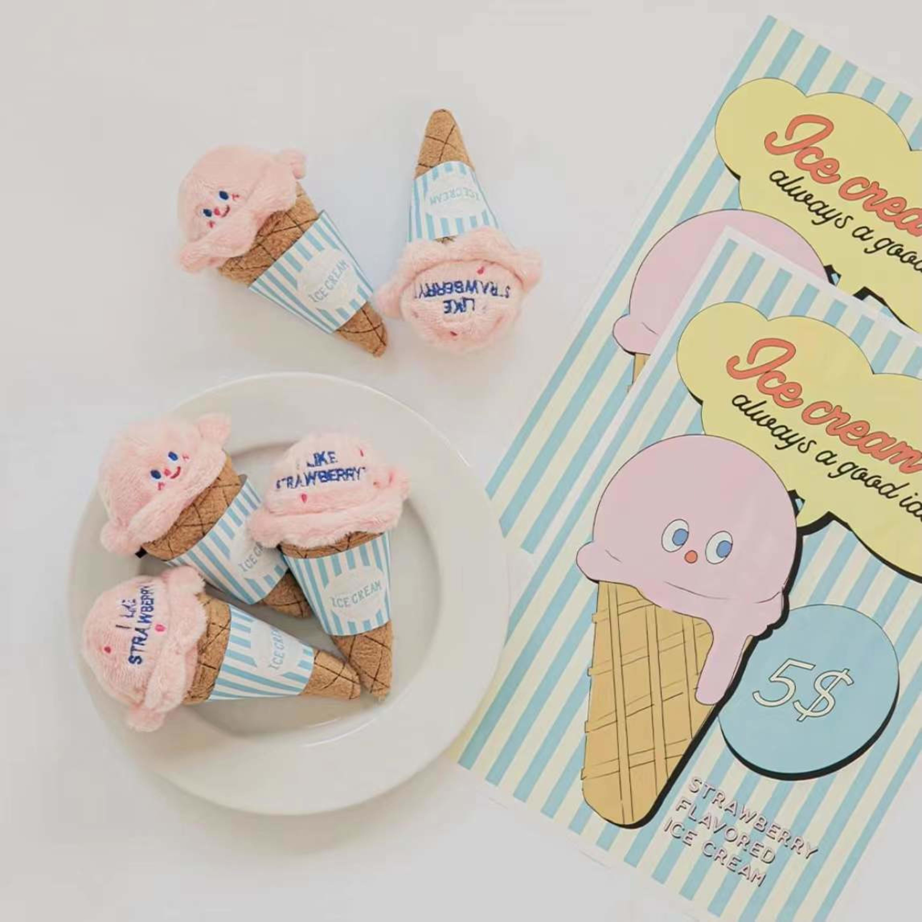 Pets Can Smell And Make Sounds To Relieve Boredom By Grinding Their Teeth. Paper Dogs And Cats Hide Ice Cream Toys 4