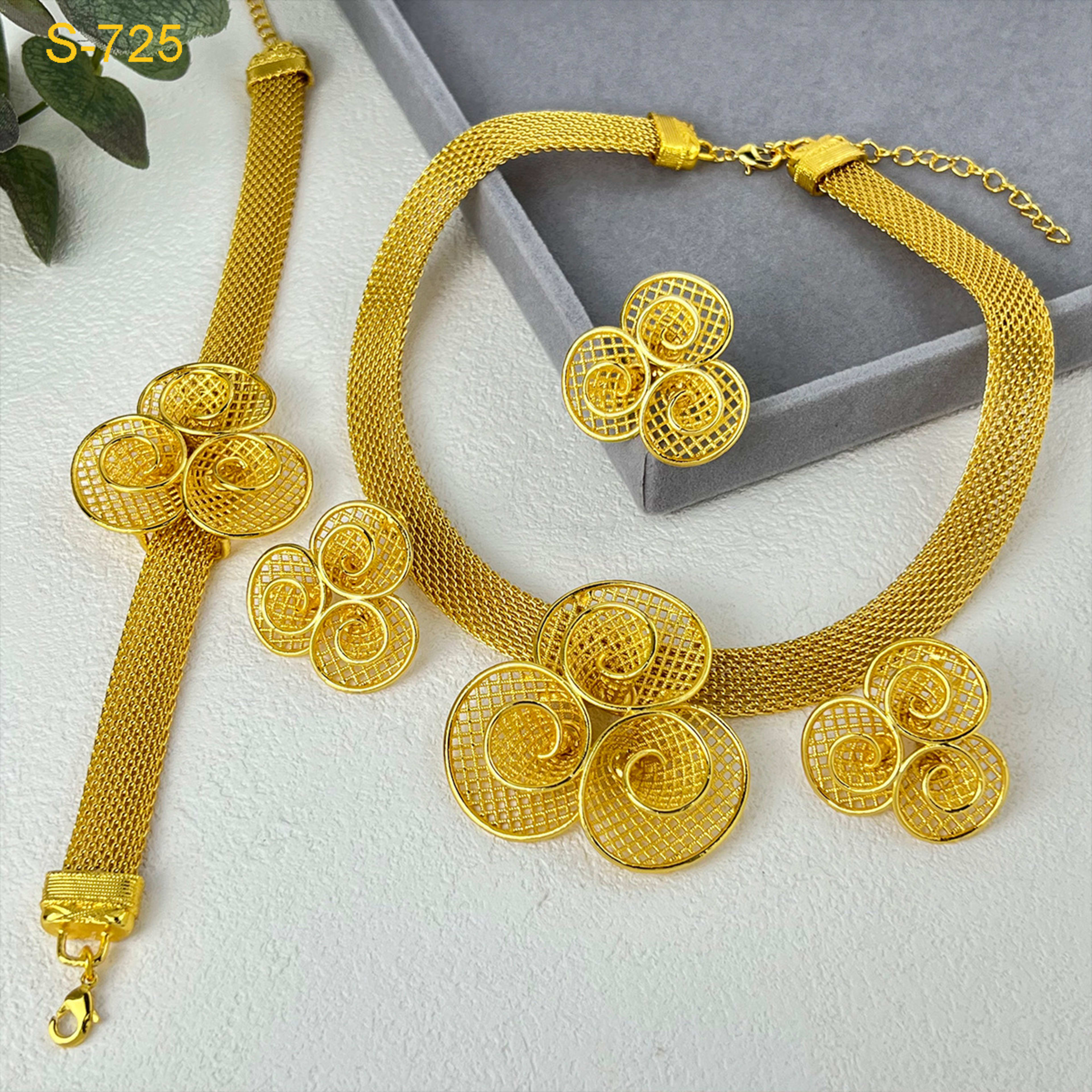 European And American Fashion Necklace Earring Bracelet Four-piece Ring Set 3