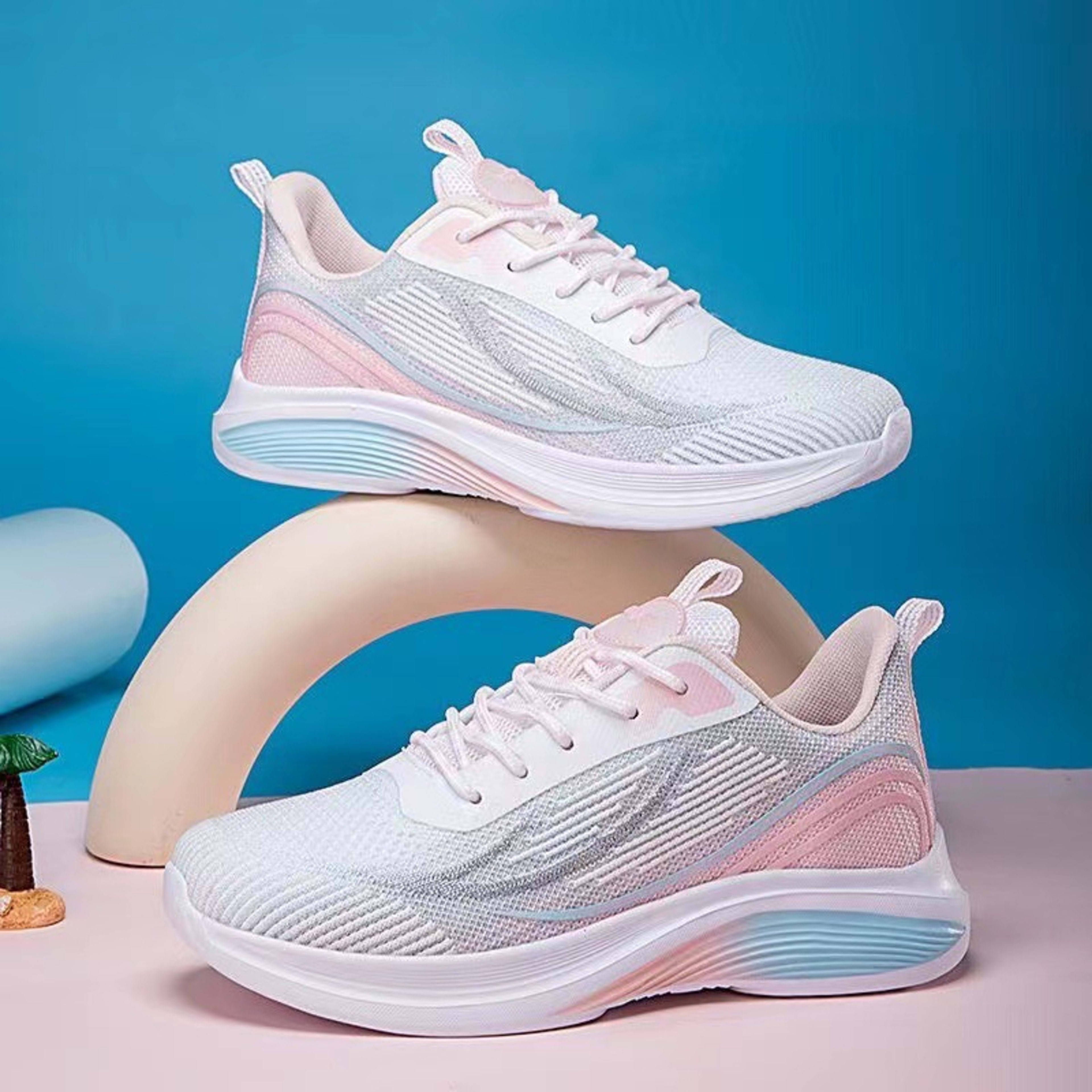 Mesh Round Head Lightweight Soft Sole Sneaker 10