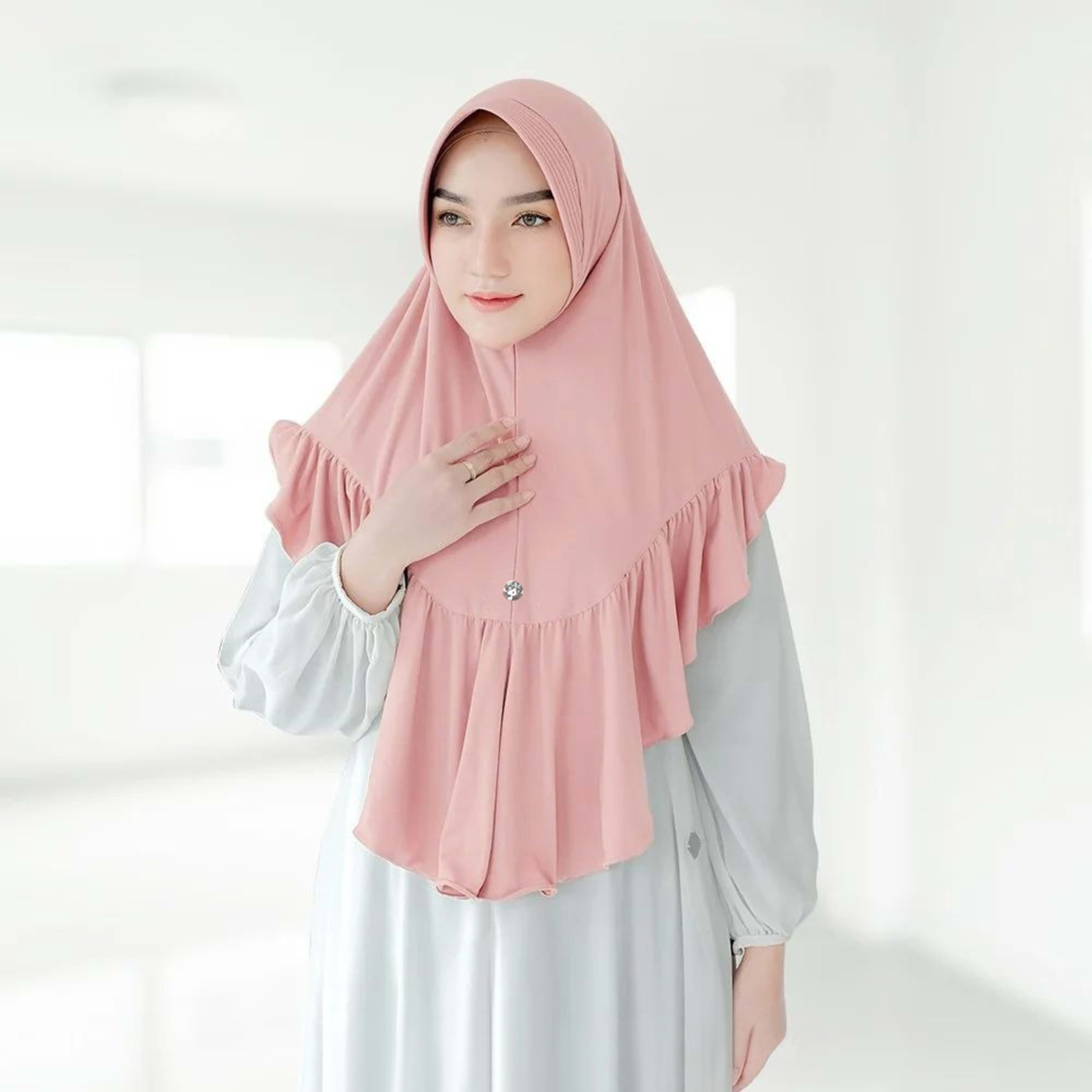 Solid-color Womens Ruffled-hem Pullover Comfort Breathable Headscarf 1