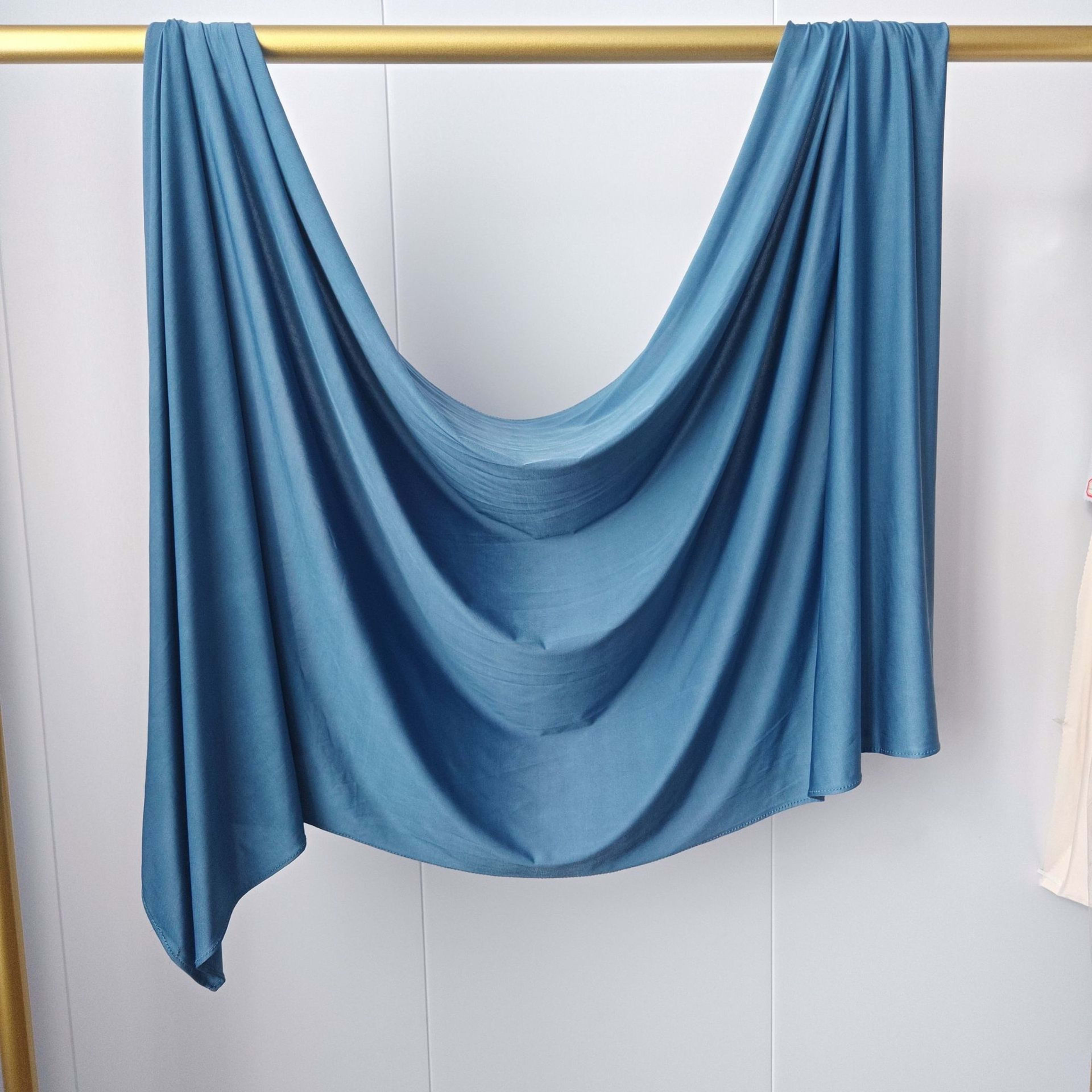 Soft Breathable Liquid Sweatshirt Shawl 7