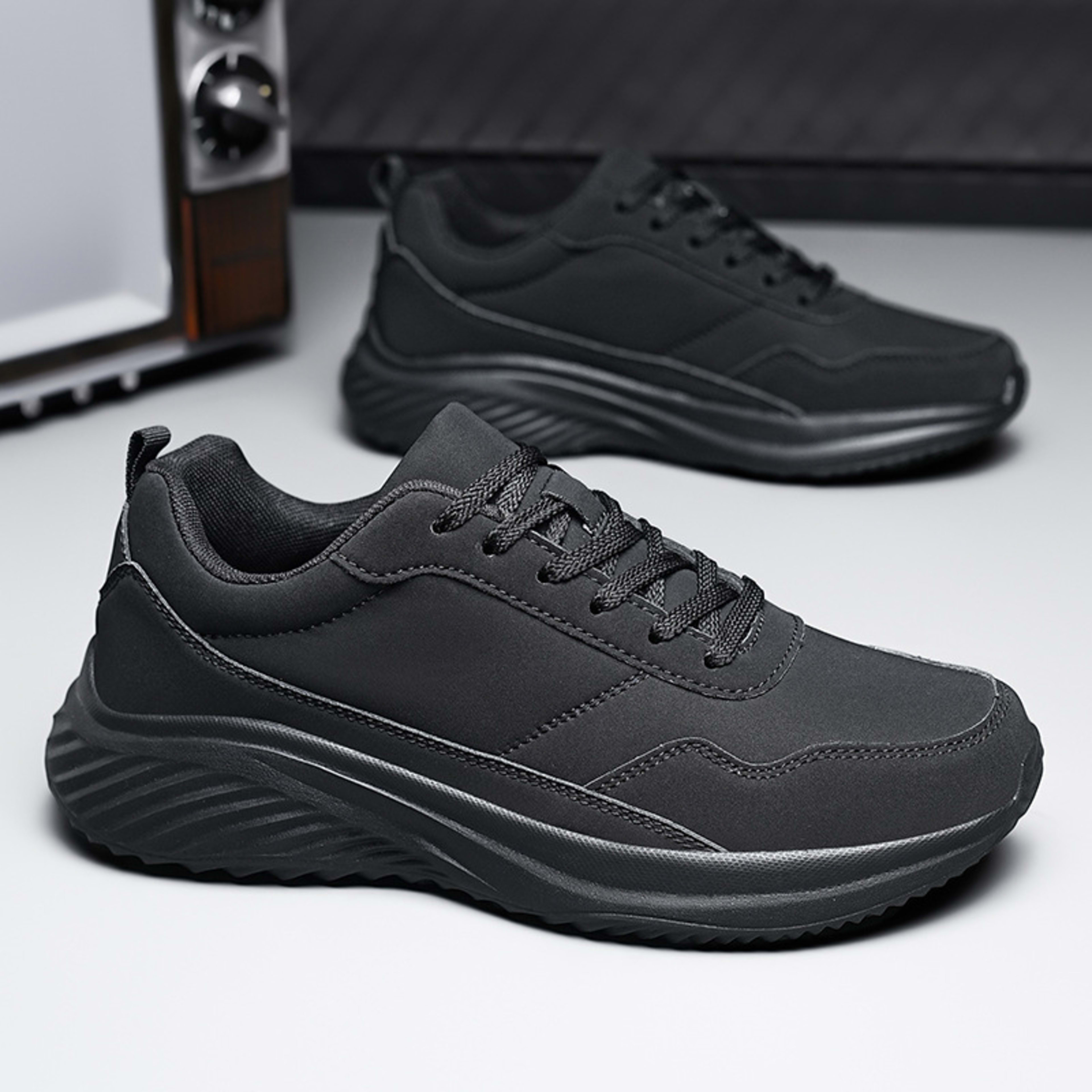 Black Autumn Soft Bottom Casual Running Shoes 7