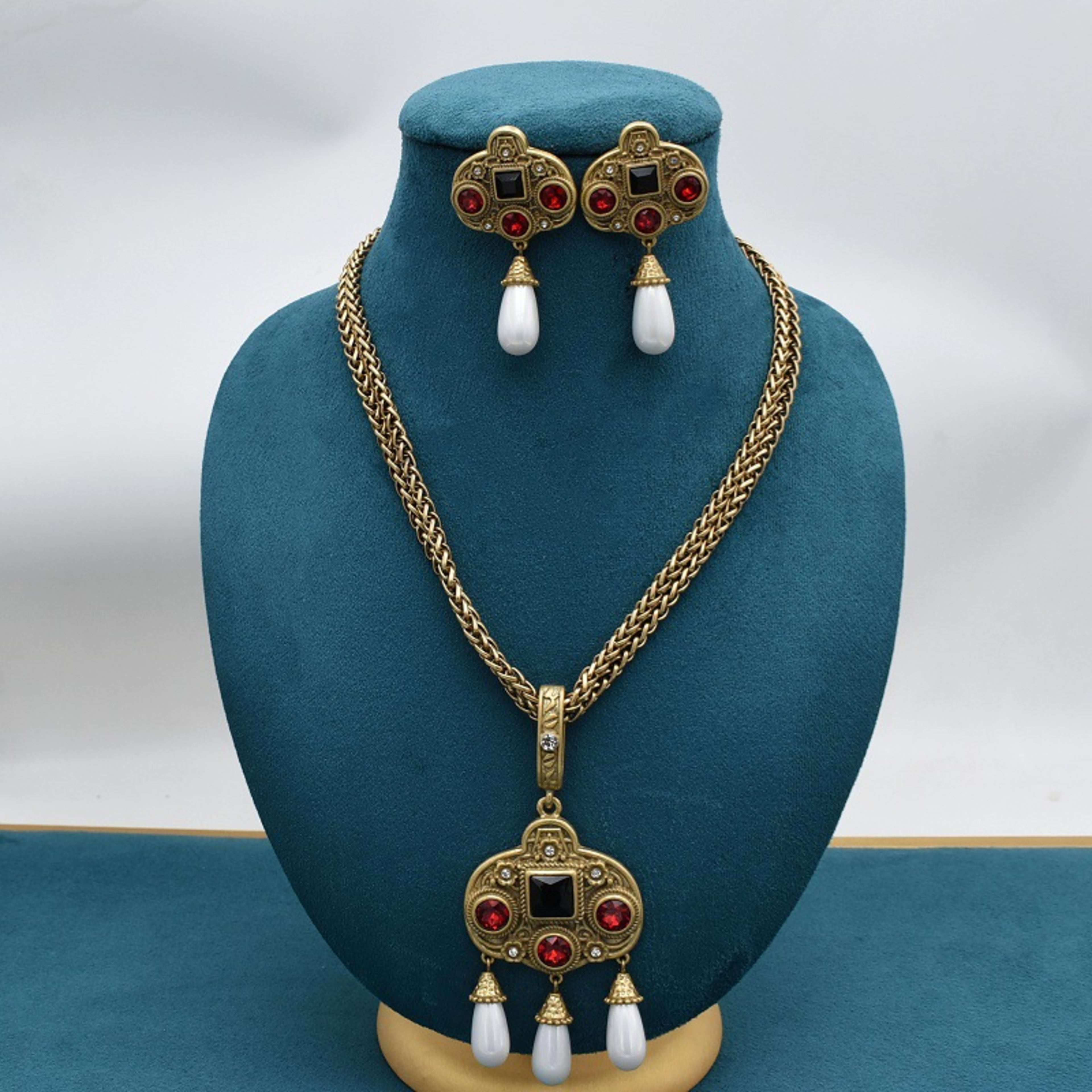 Vintage Glass Inlaid Tassel Pearl Necklace Ear Stud 4