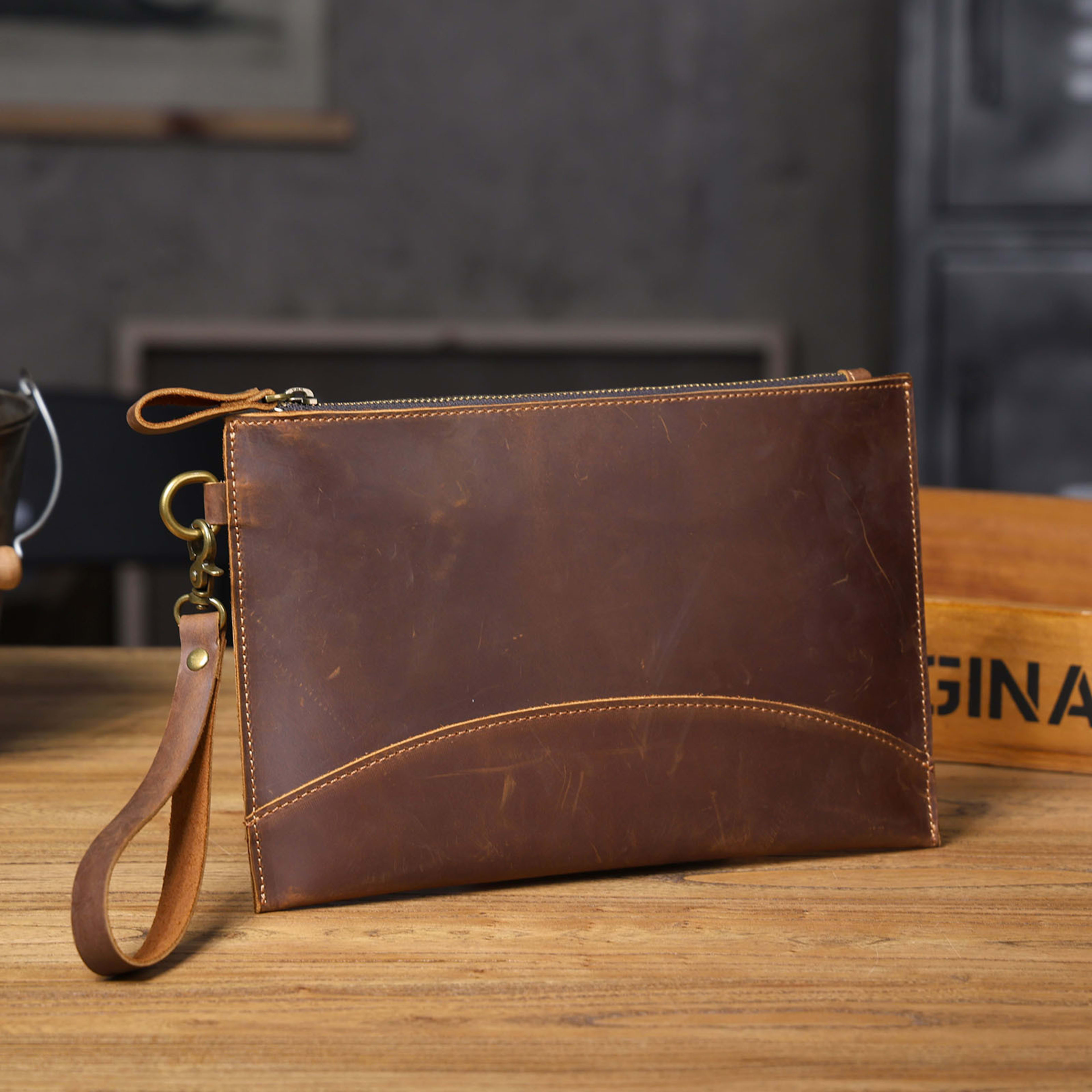 Simple Crazy Horse Leather Clutch For Men 5