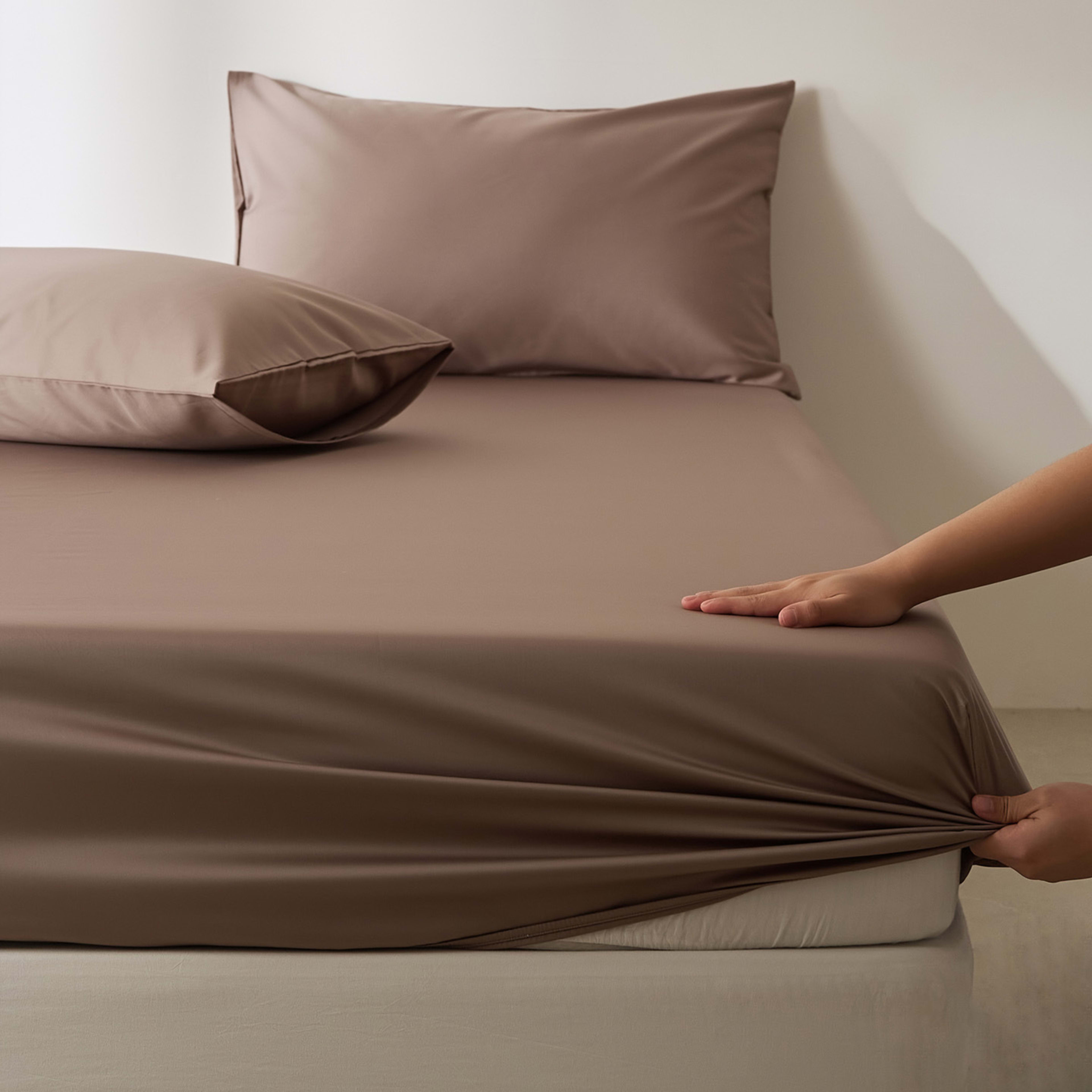 Solid-color Satin Cotton Bedspread Protector Cover 9