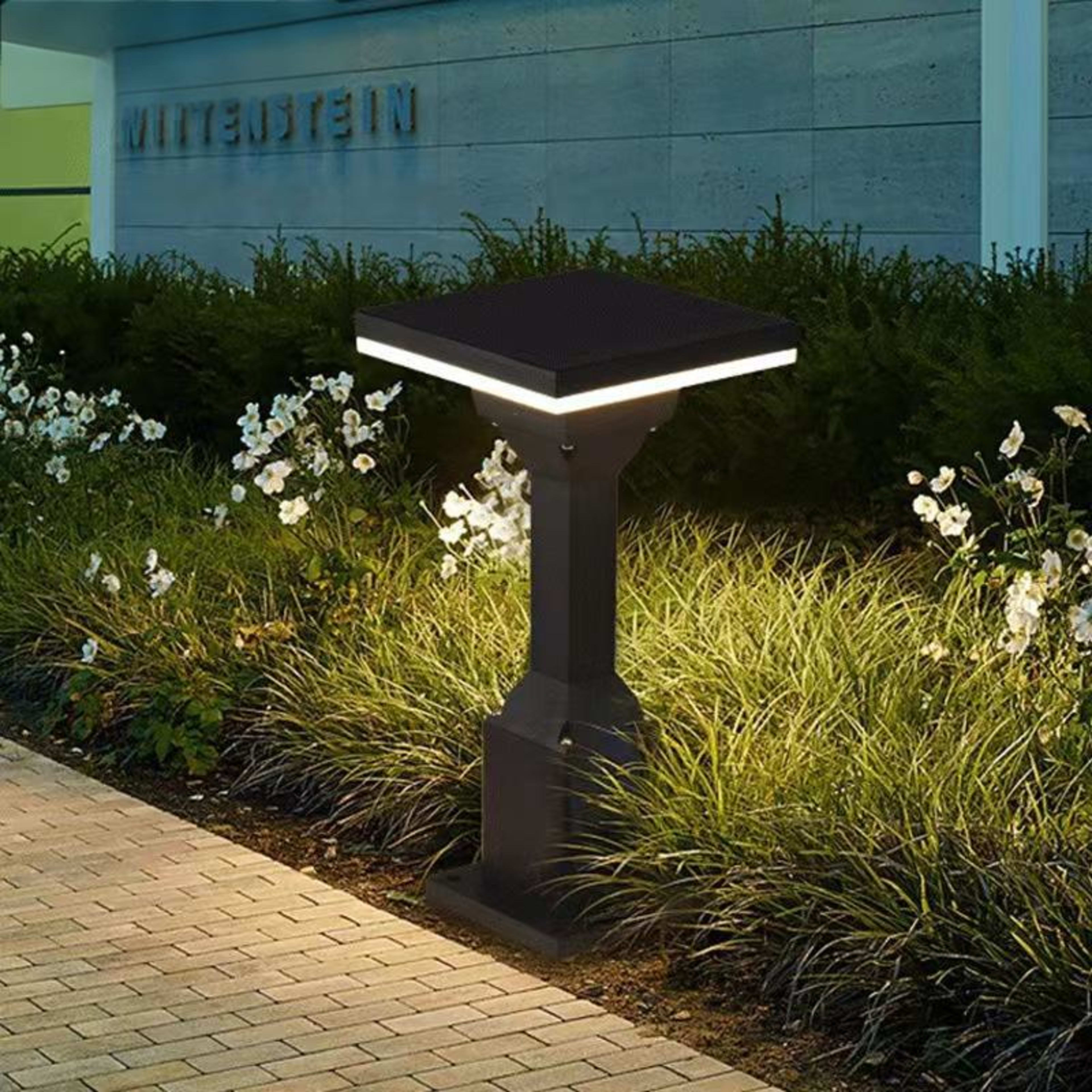 Outdoor Garden Light Pole Aluminum Courtyard Lamp 4