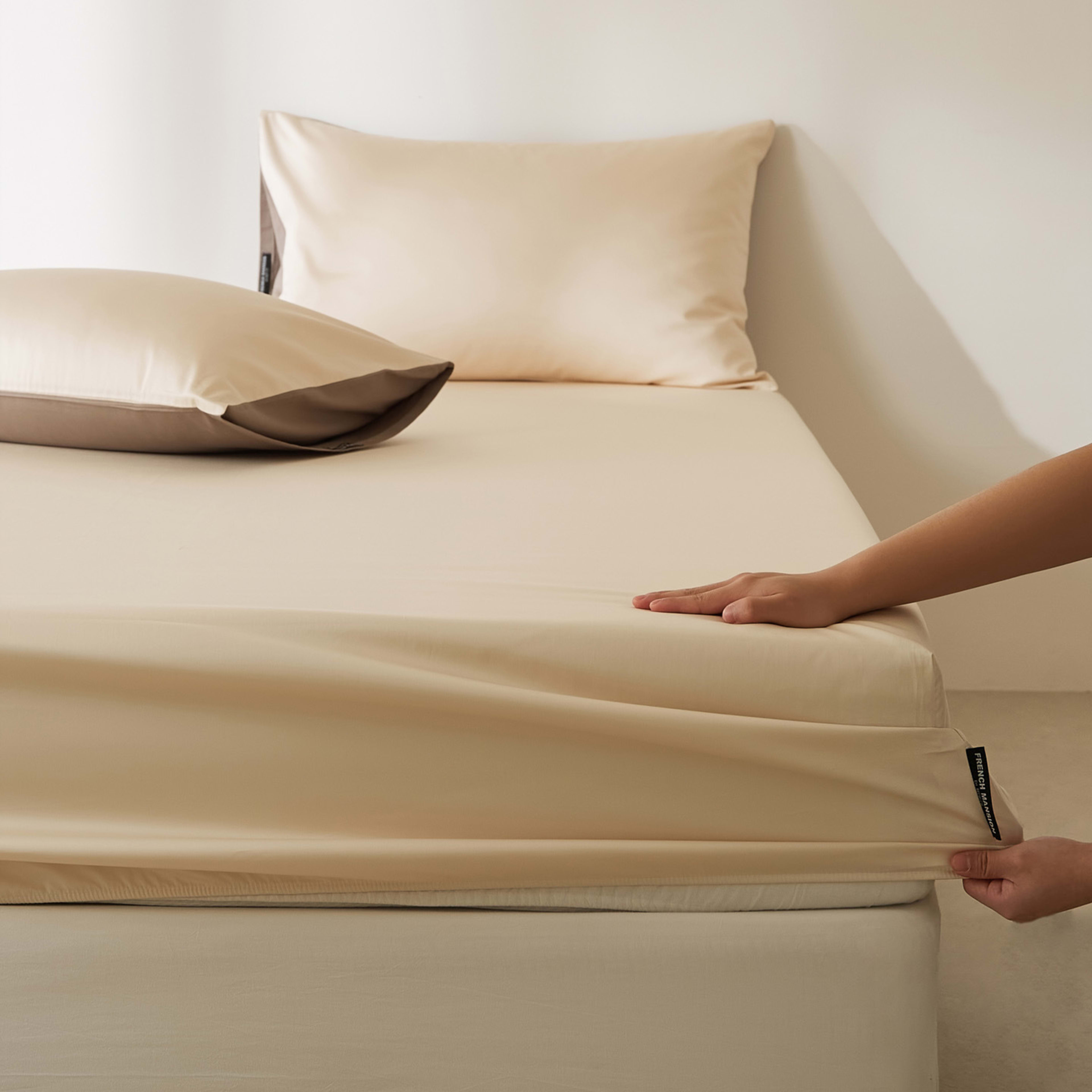 Solid-color Satin Cotton Bedspread Protector Cover 2