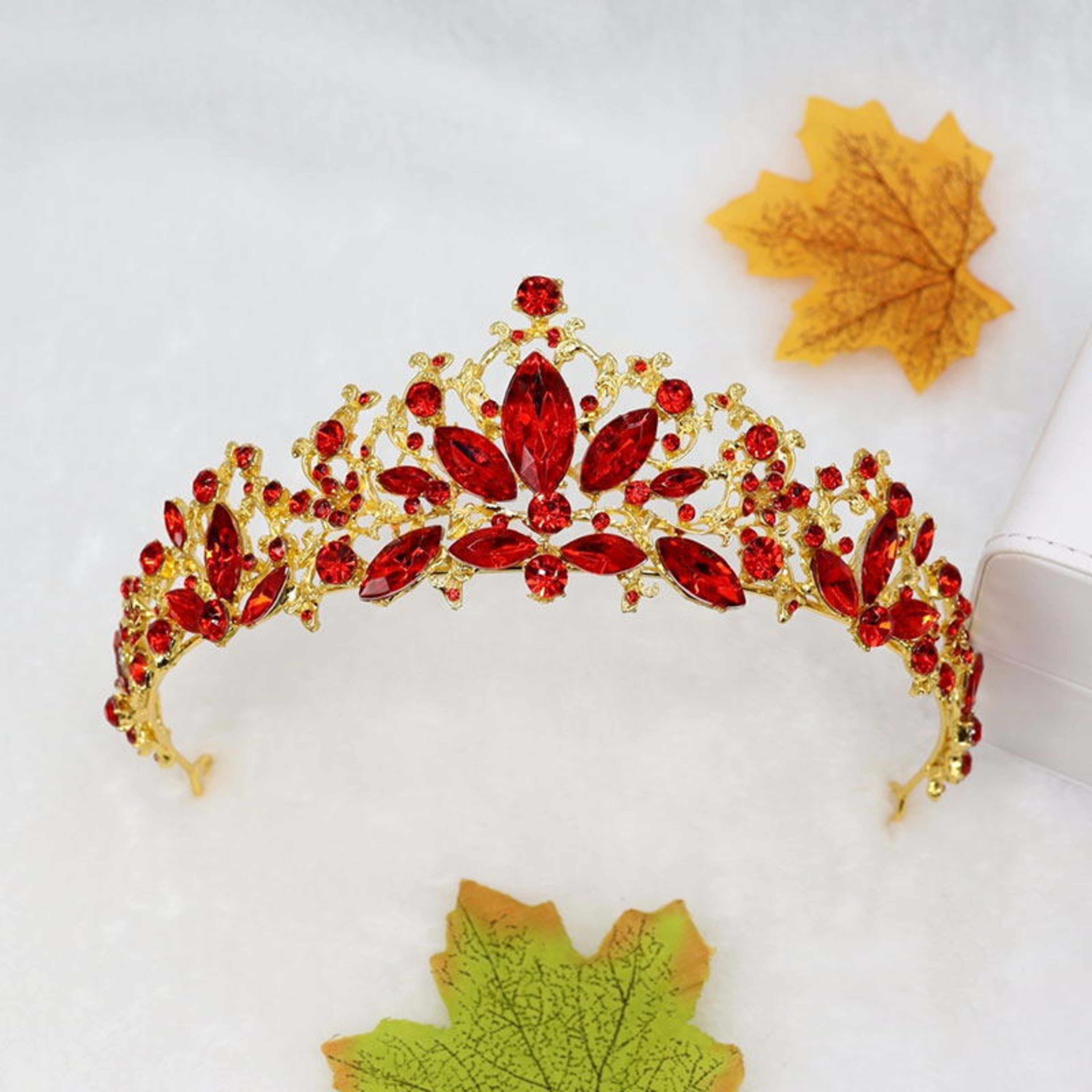 Chinese Style Golden And Red Bridal Wedding 2