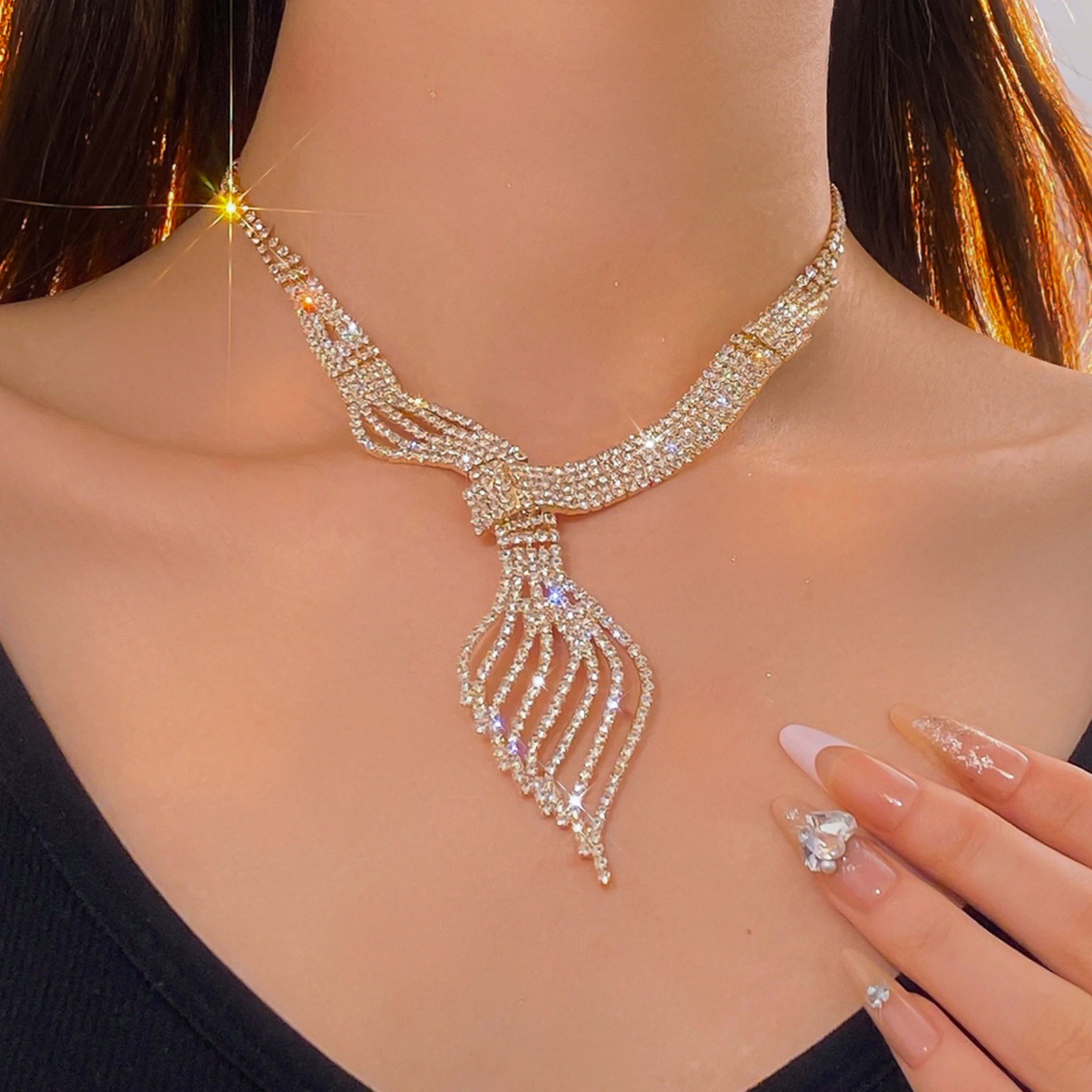 High-grade Clavicle Chain Fashion Grandeur Personality Jewelry Suit 3