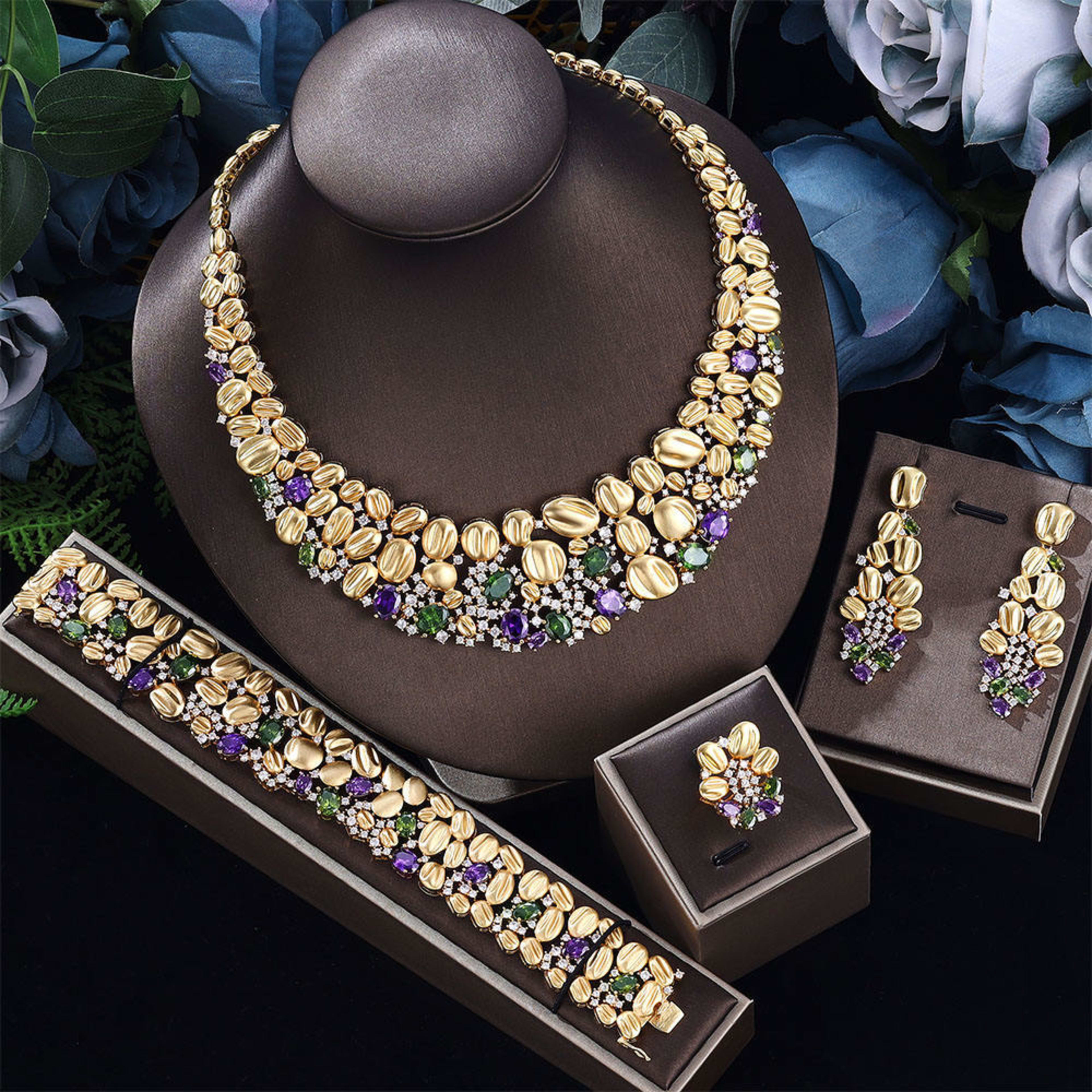 Exaggerated Necklace And Earring Wedding Set, Luxurious And Fashionable 2