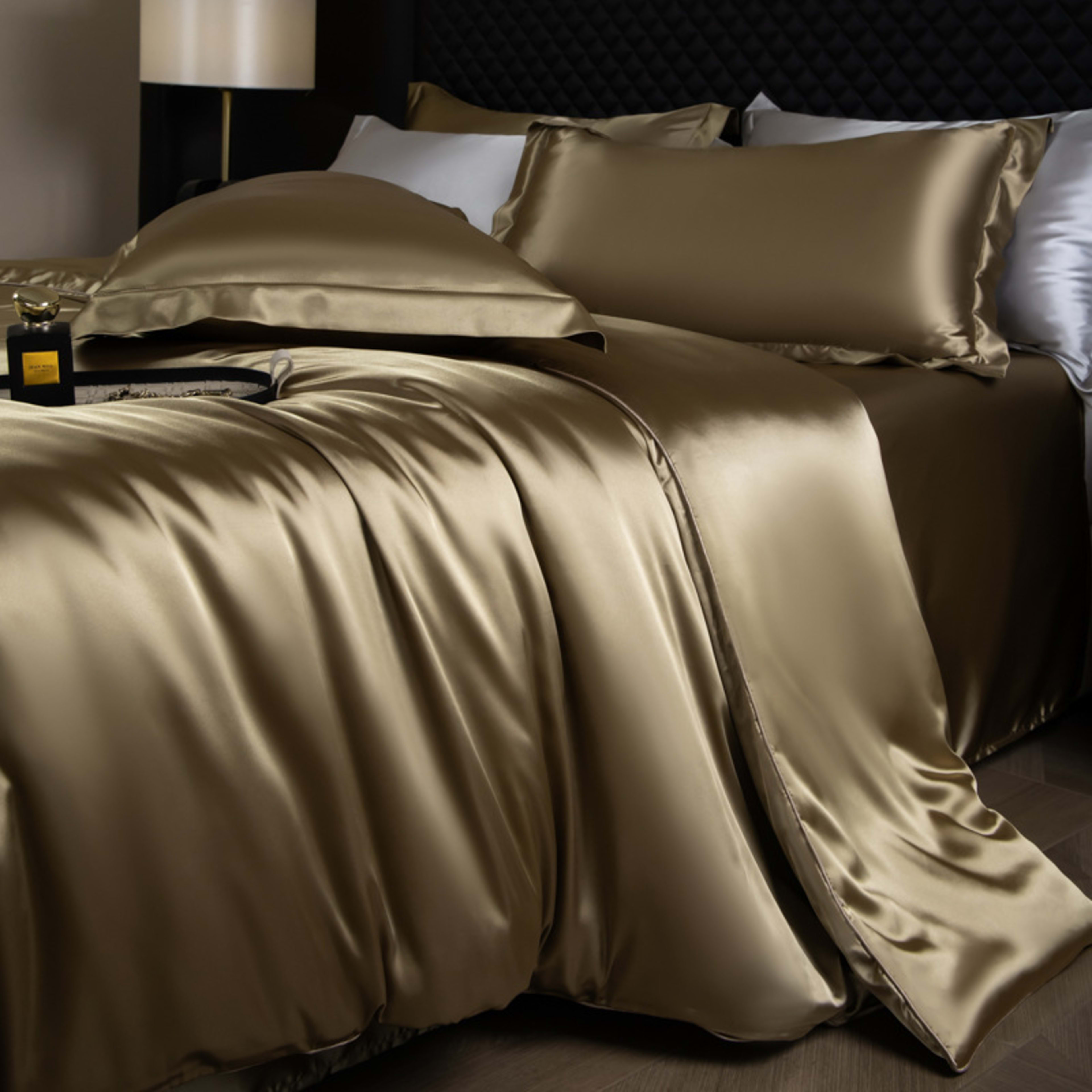 Luxury Real Double Sided Silk Naked-Sleep Duvet Cover Set 6