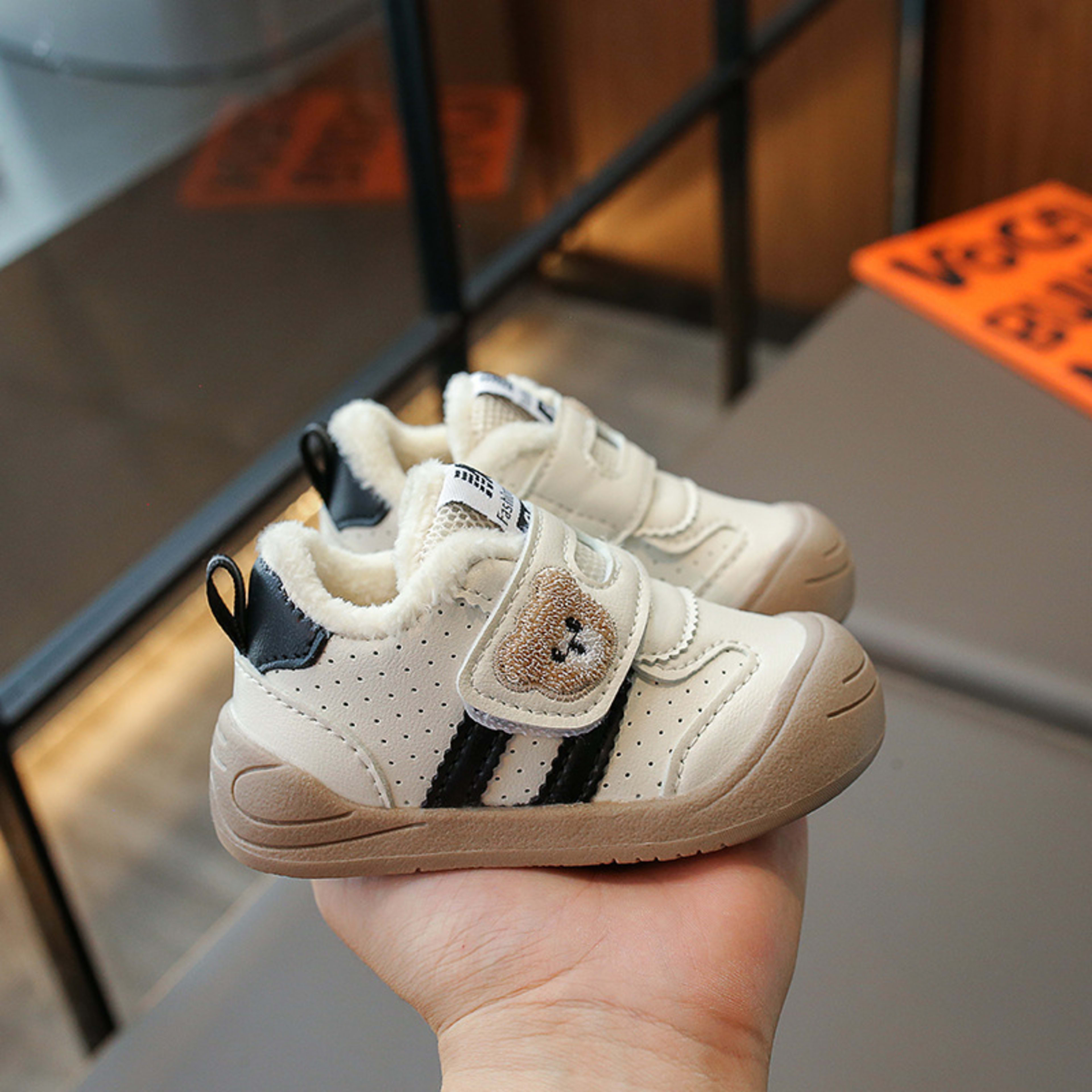 Soft Soled Athletic Shoes For Infants And Toddlers 4