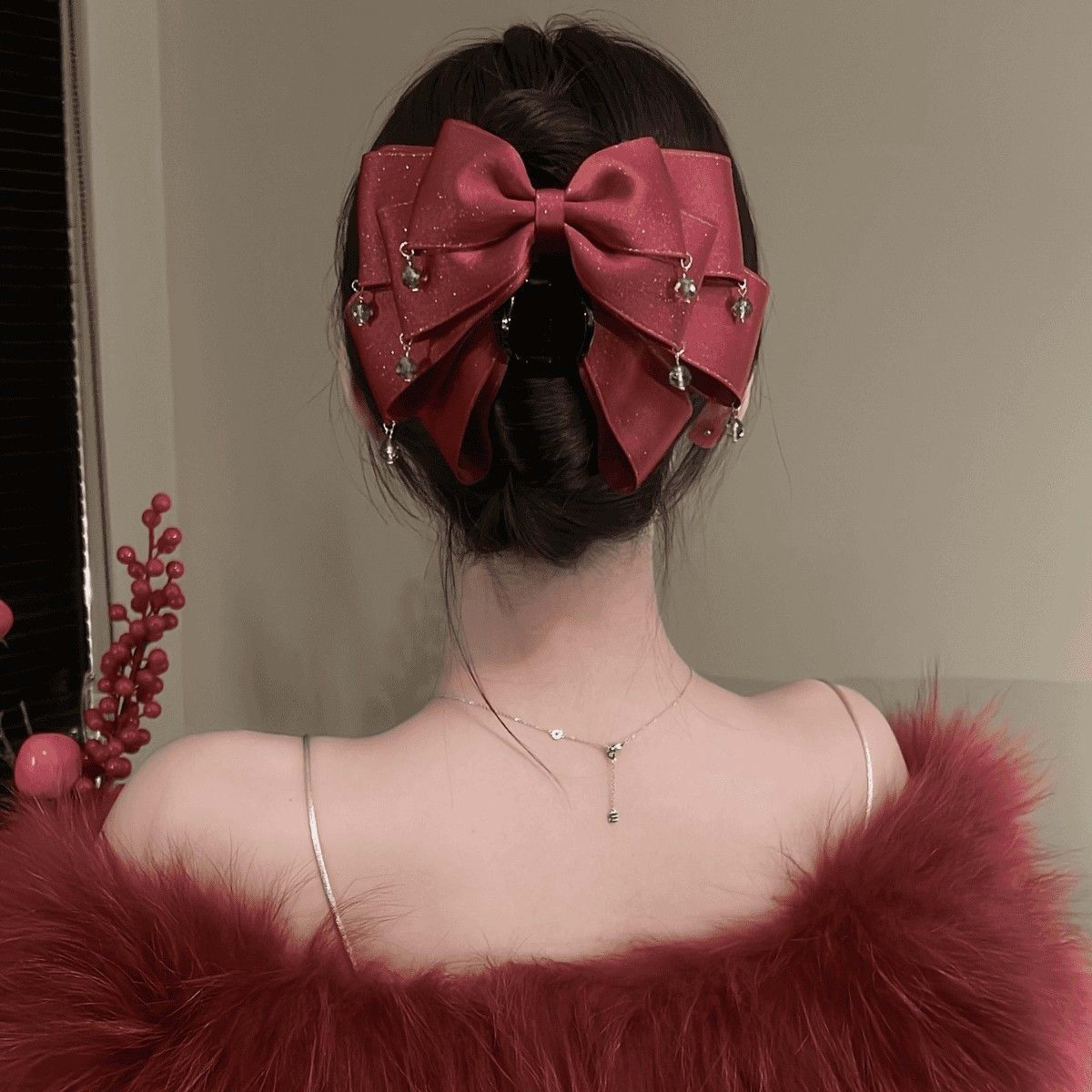 Multi-layer Butterfly Hair Clips With A Sparkling Bow 4