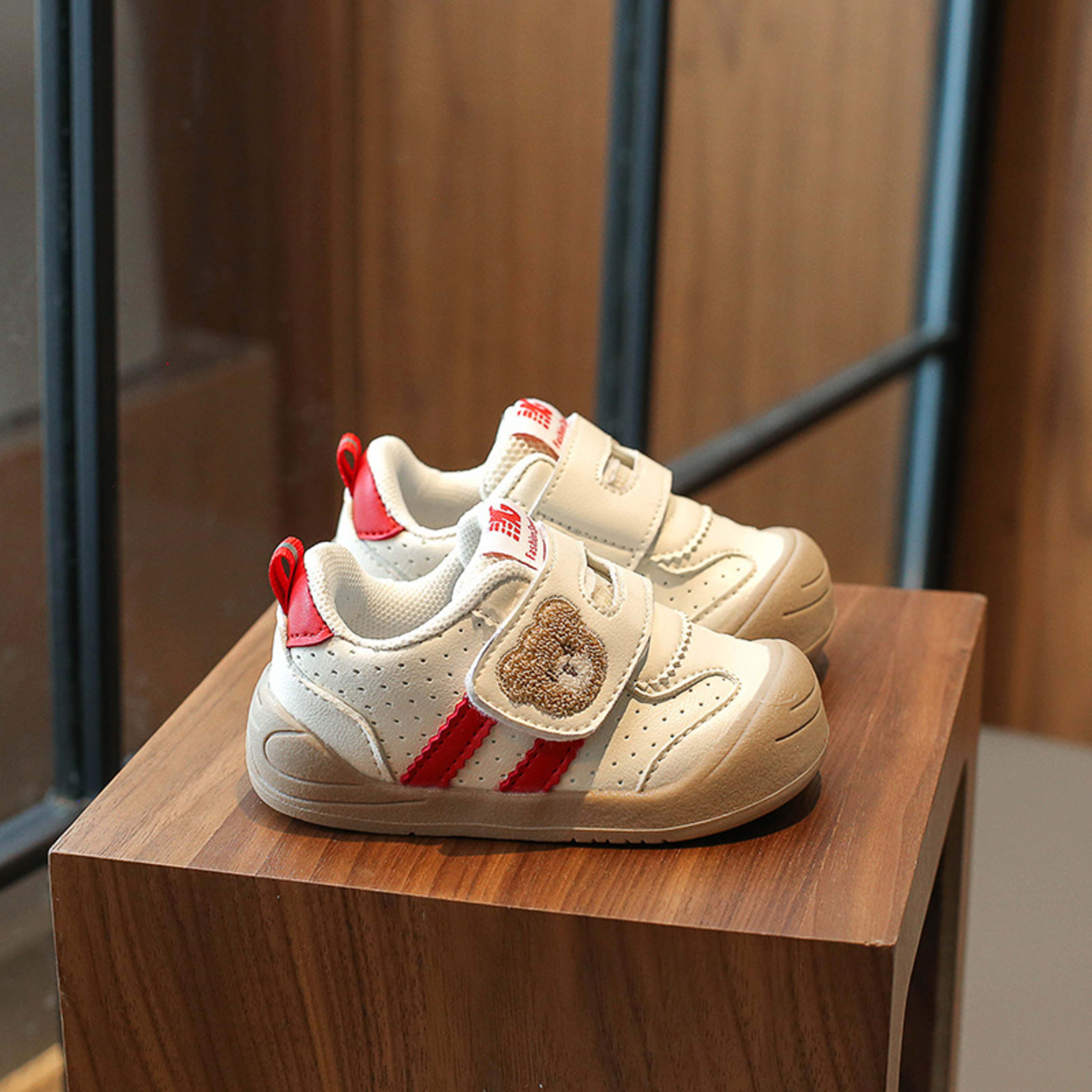 Soft Soled Athletic Shoes For Infants And Toddlers 3