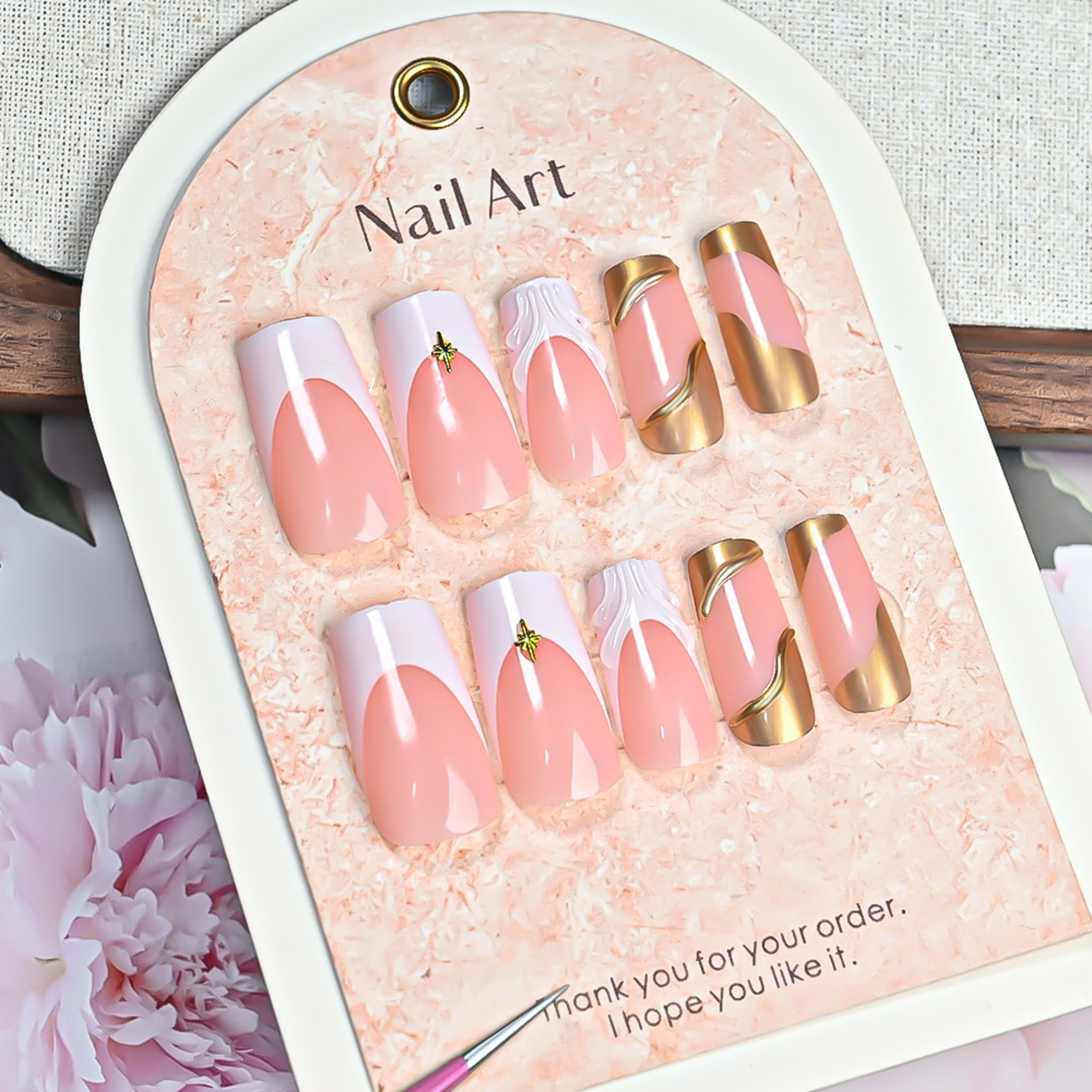 24-piece 3D Floral Gold-trimmed Plaid Artificial Nail Tips For Wearable Nails 5