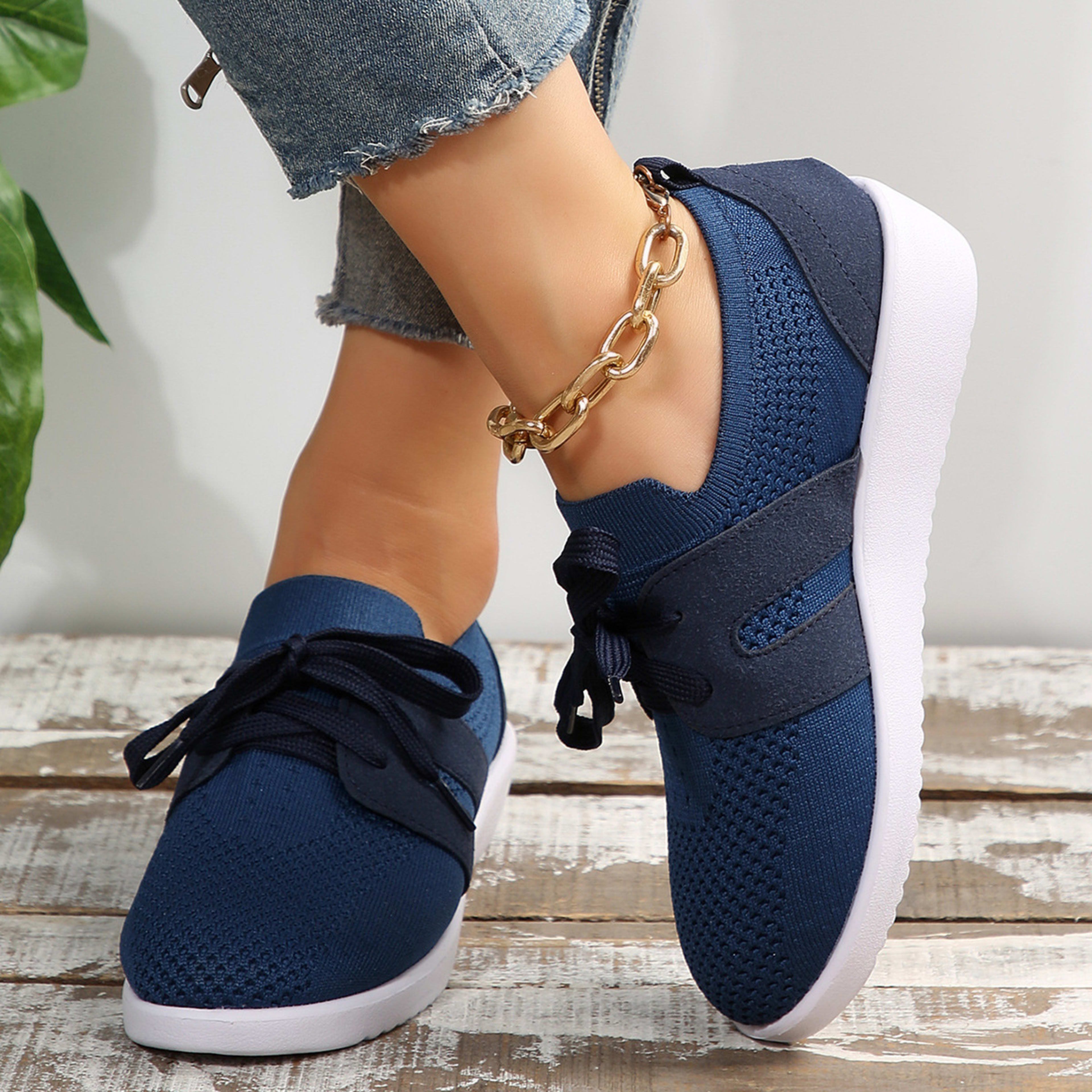 Fashionable And Comfortable Casual Women's Sports Shoes 2