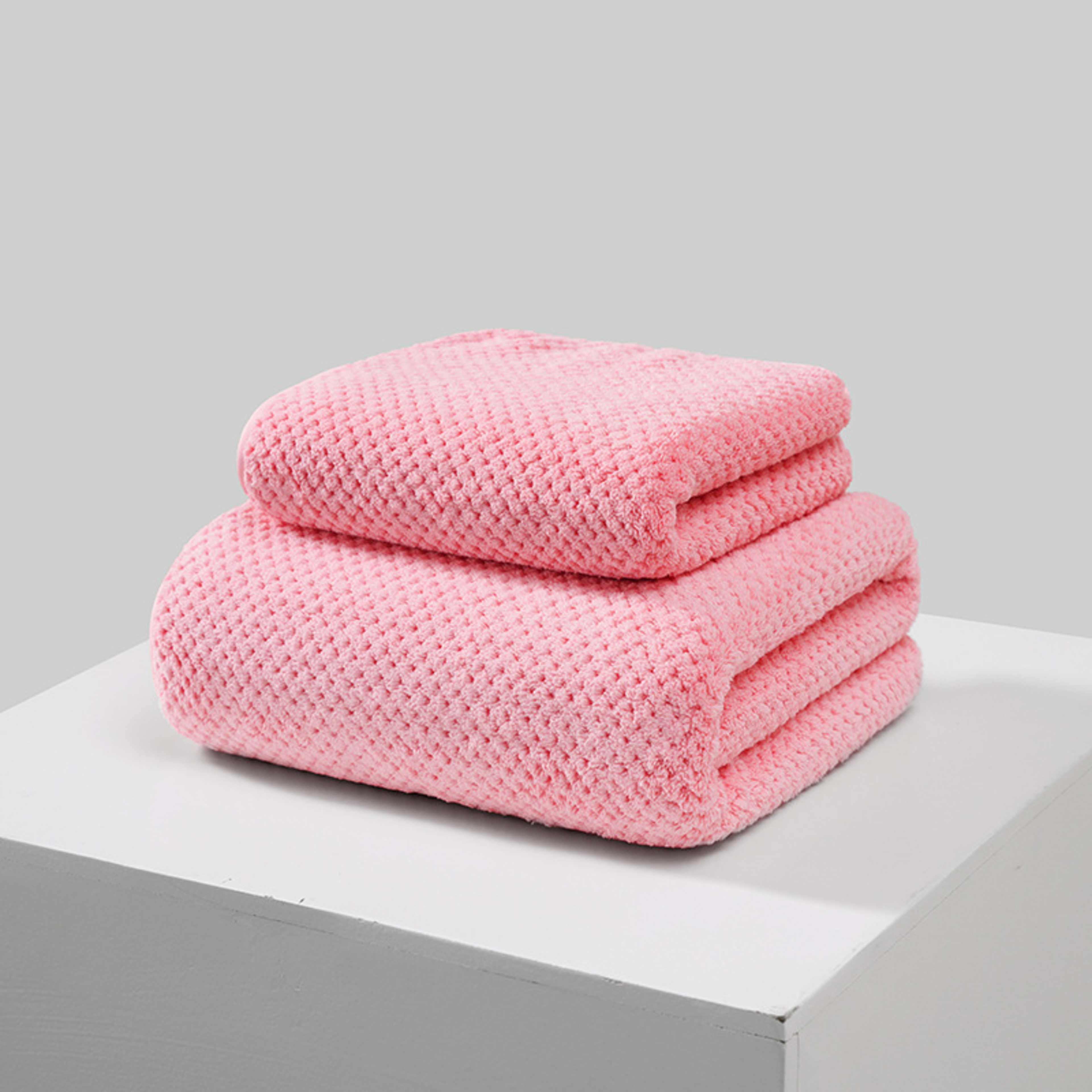 Coral Fleece Pineapple-check Soft Bath Towel 10