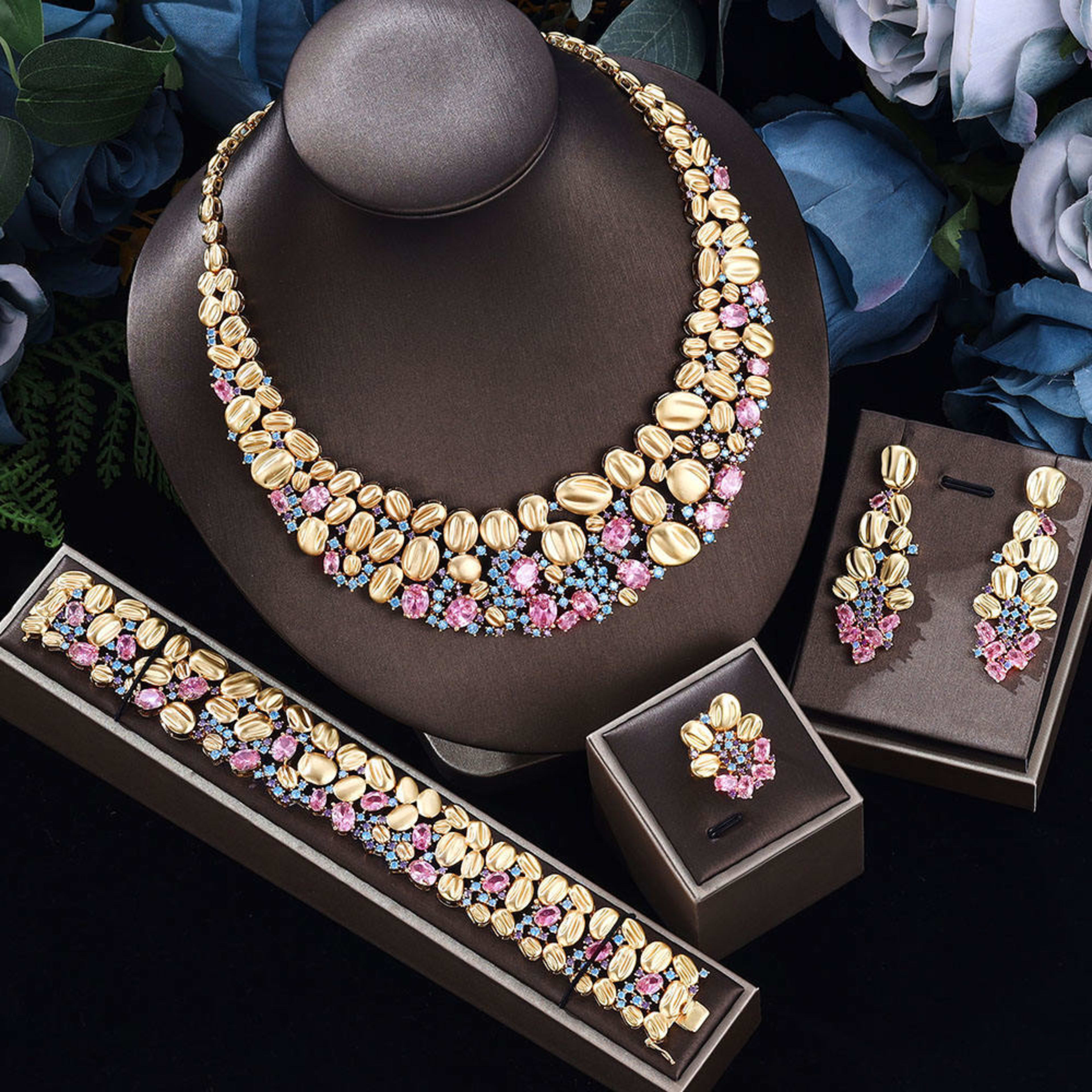 Exaggerated Necklace And Earring Wedding Set, Luxurious And Fashionable 7