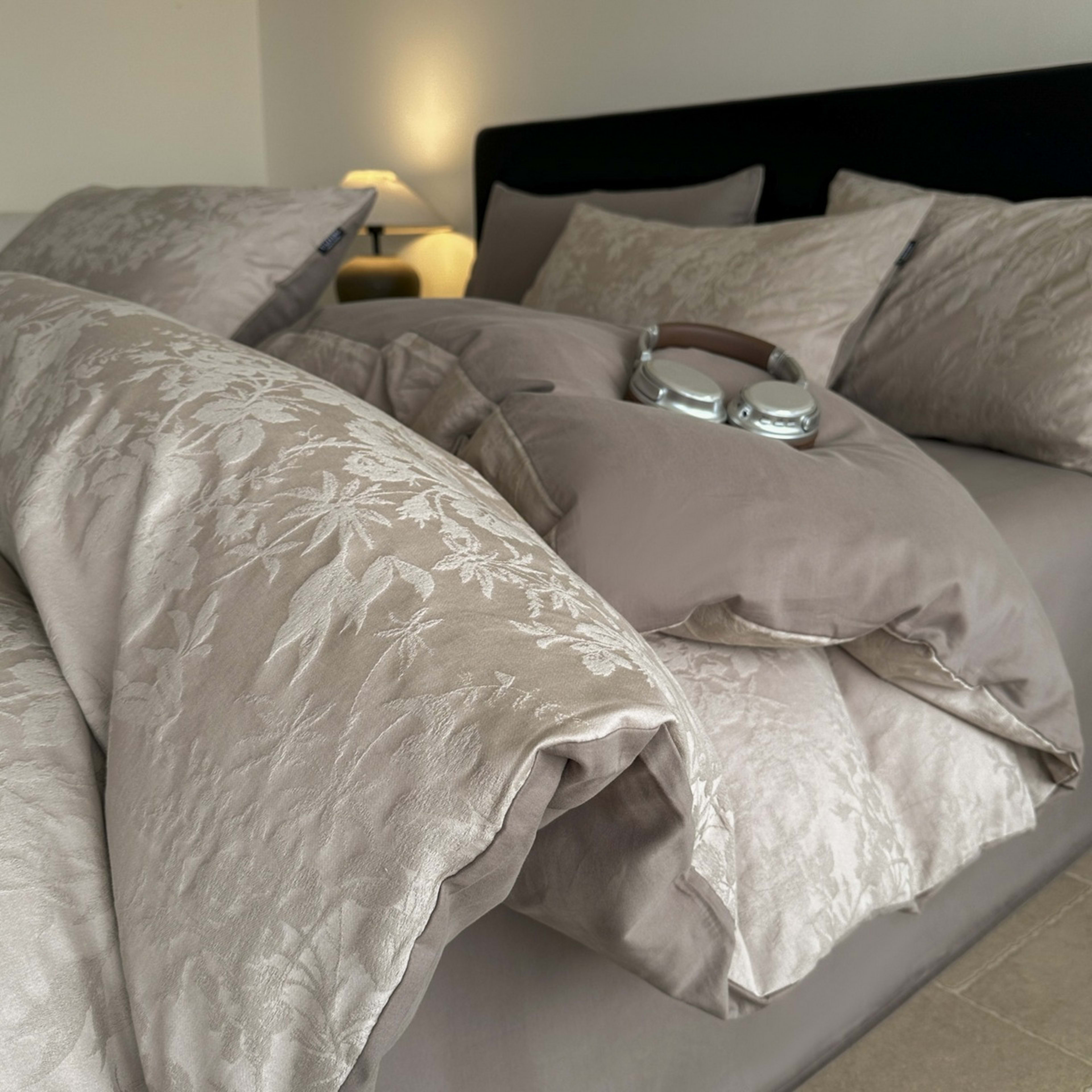 Large Jacquard Four-piece Set Pure Cotton With A Touch Of Light Luxuryduvet Cover And Bed Sheets 2