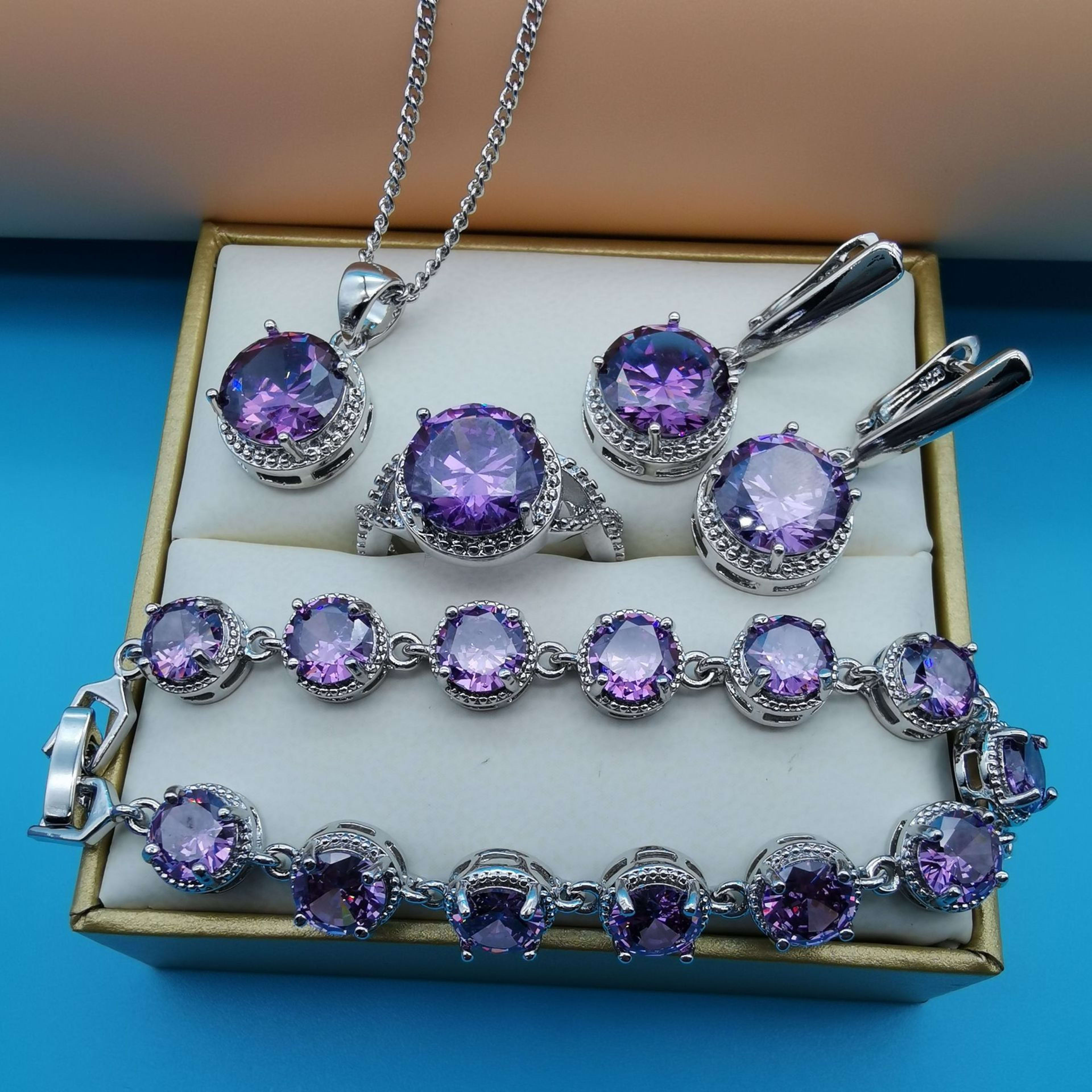 European And American Style Jewelry Round Diamond 4 PCs Set 6
