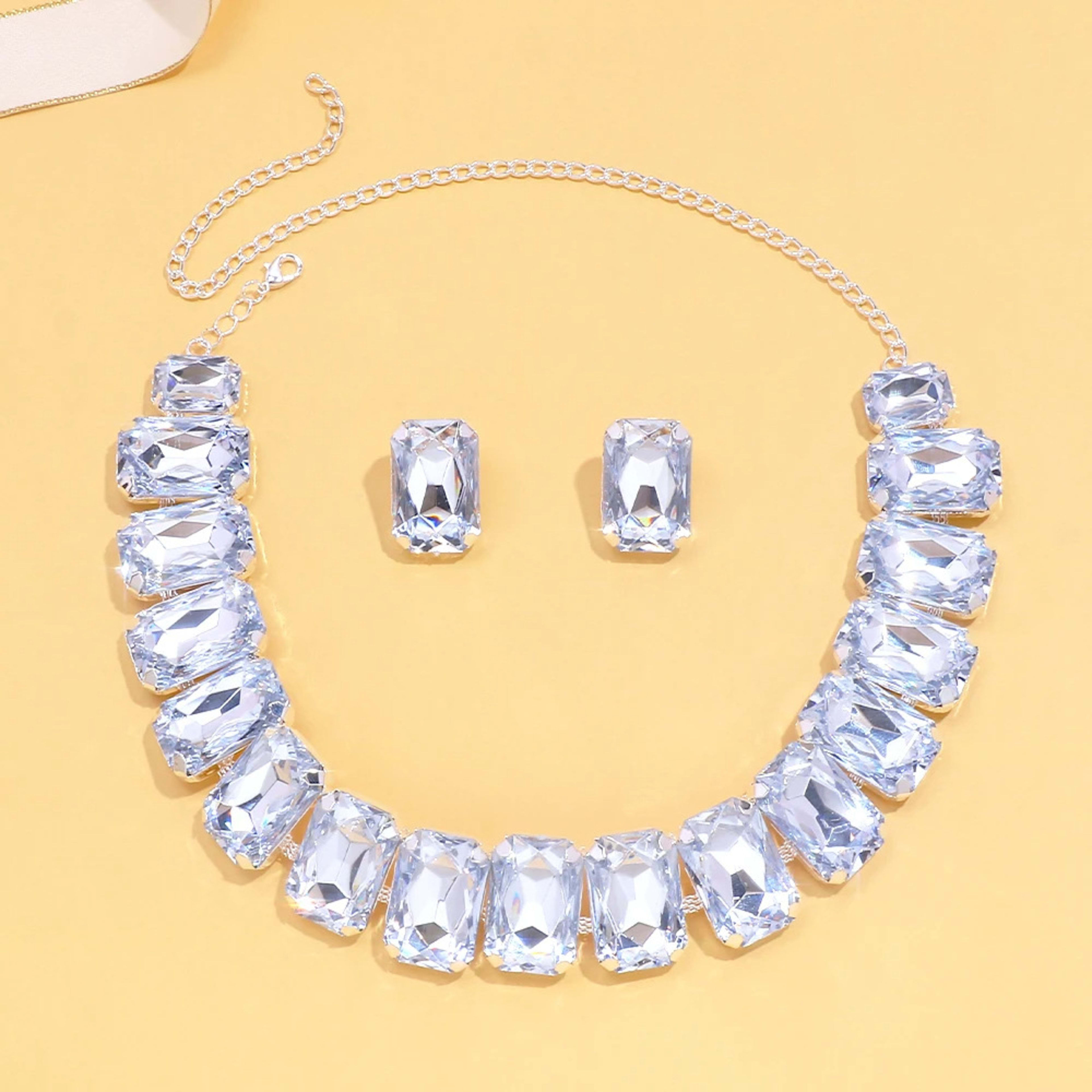 Light Luxury Geometric Crystal Necklace Suit Square Exaggerated Earrings Jewelry Set Decorations 1