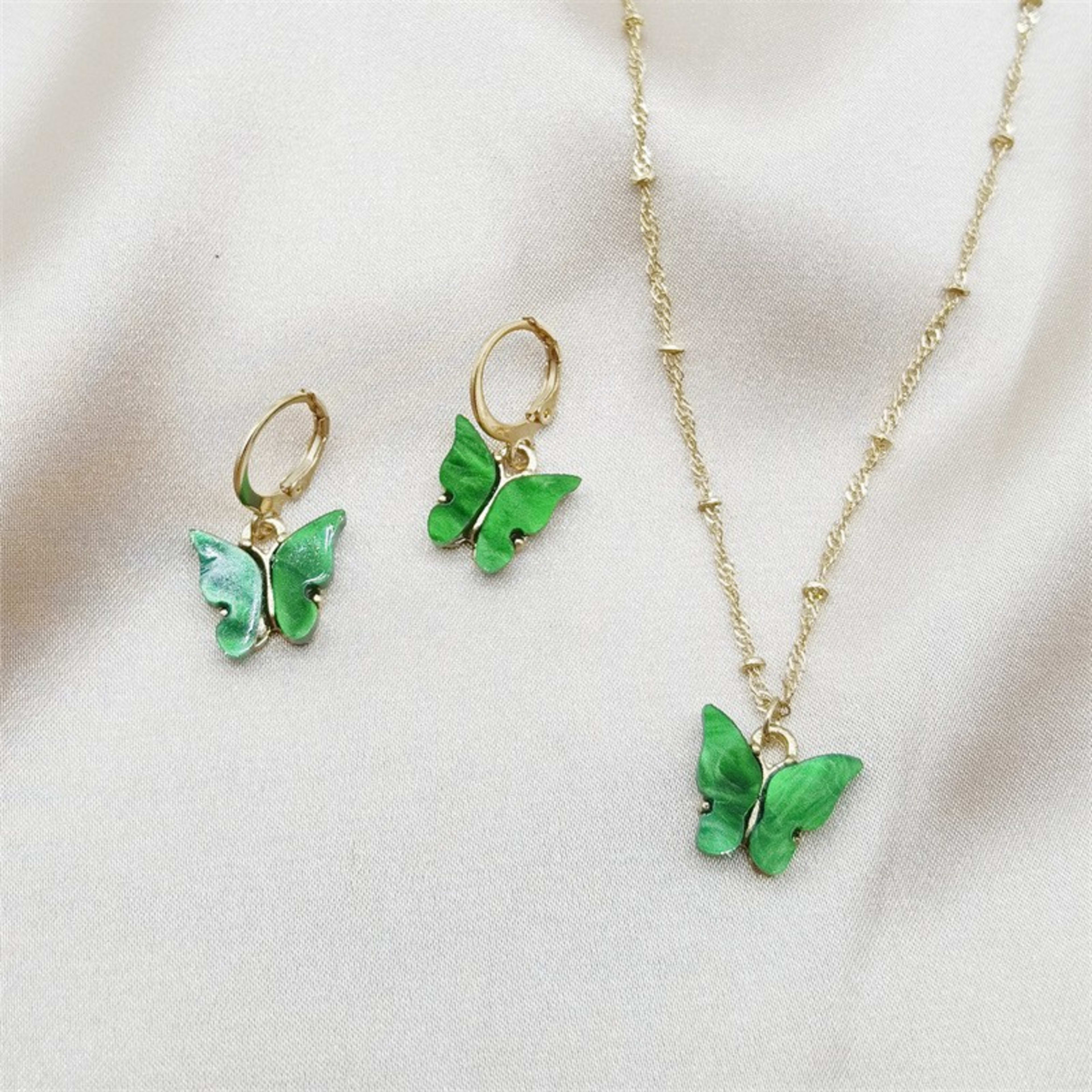 Color Acrylic Butterfly Earrings And Necklace Set 9