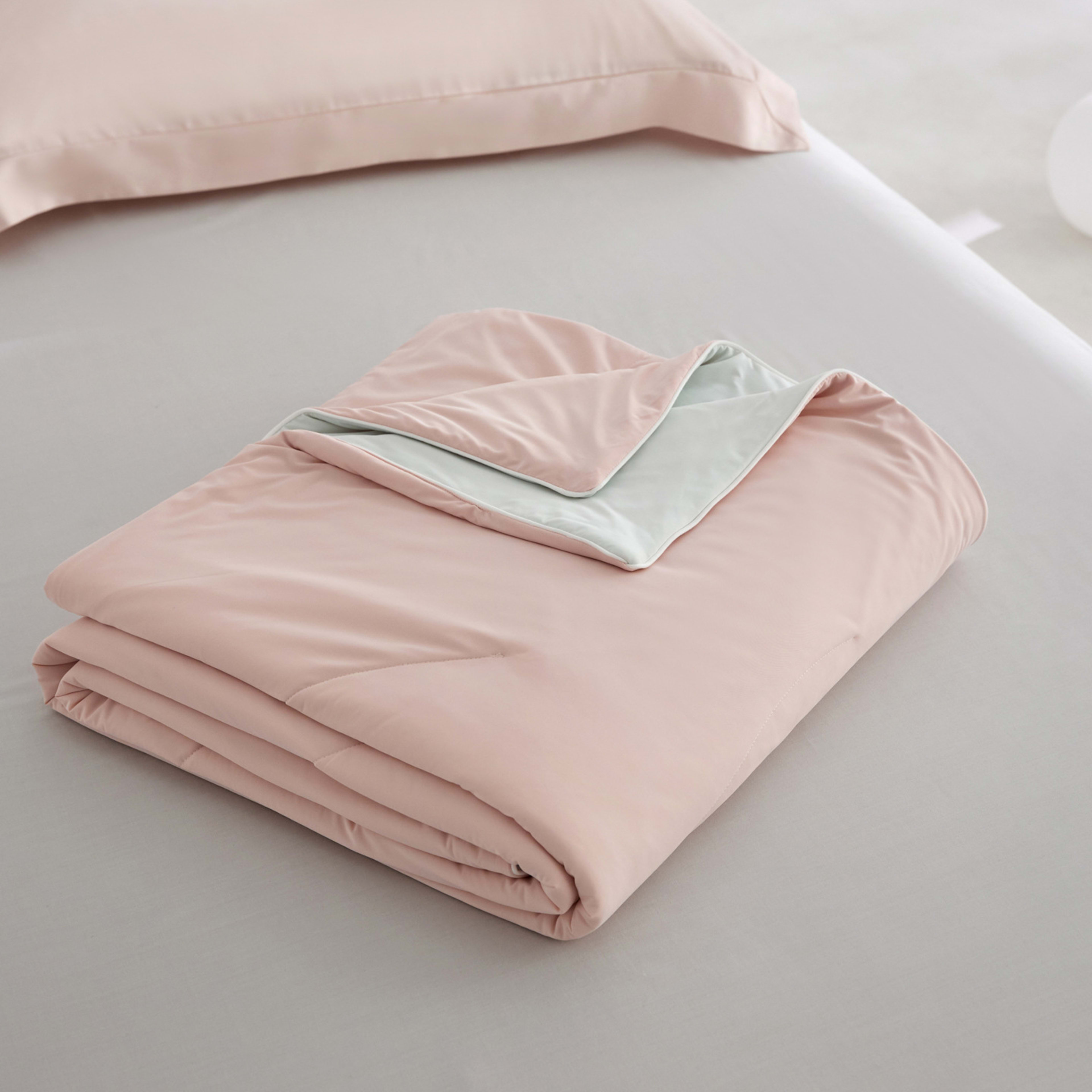 Class A Ultra-soft Soybean Fiber Summer Quilt Nylon-spandex Cool-touch Silk Summer Cooling Quilt 4