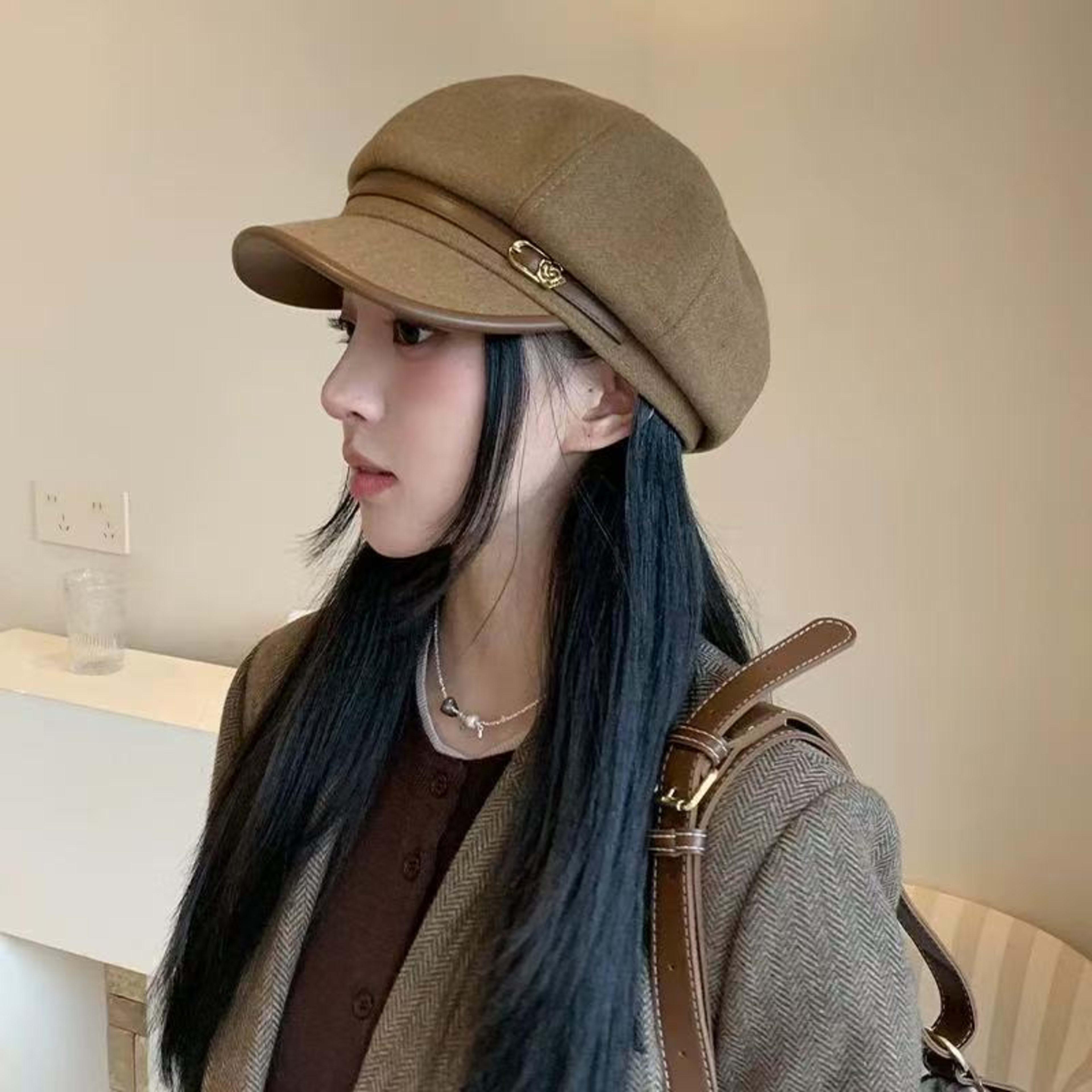 Japanese-style Retro Artistic Black Cap Beret 4