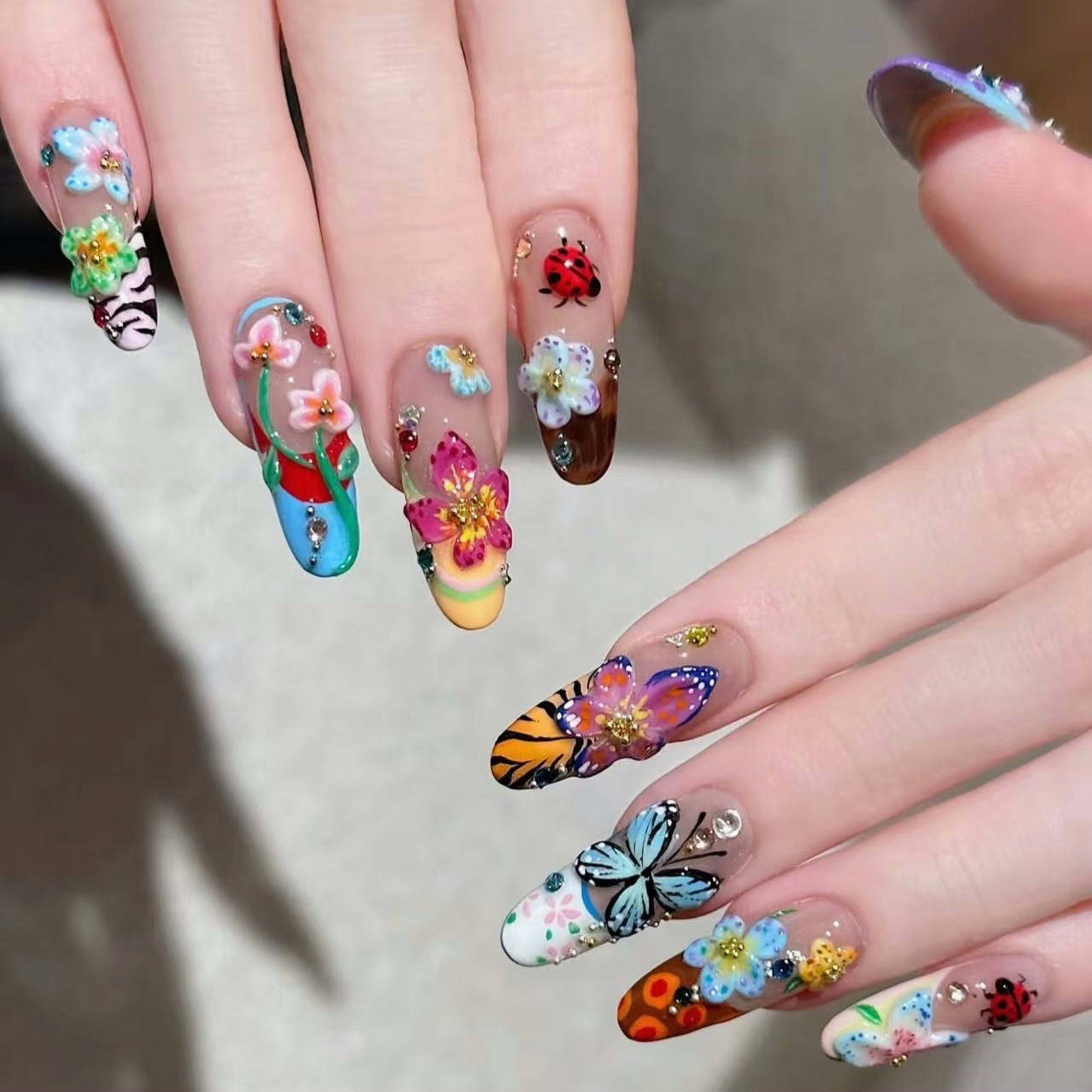 Island Elf Trendy Wearable Nails Featuring French-style 3D Floral And Insect Carvings 2