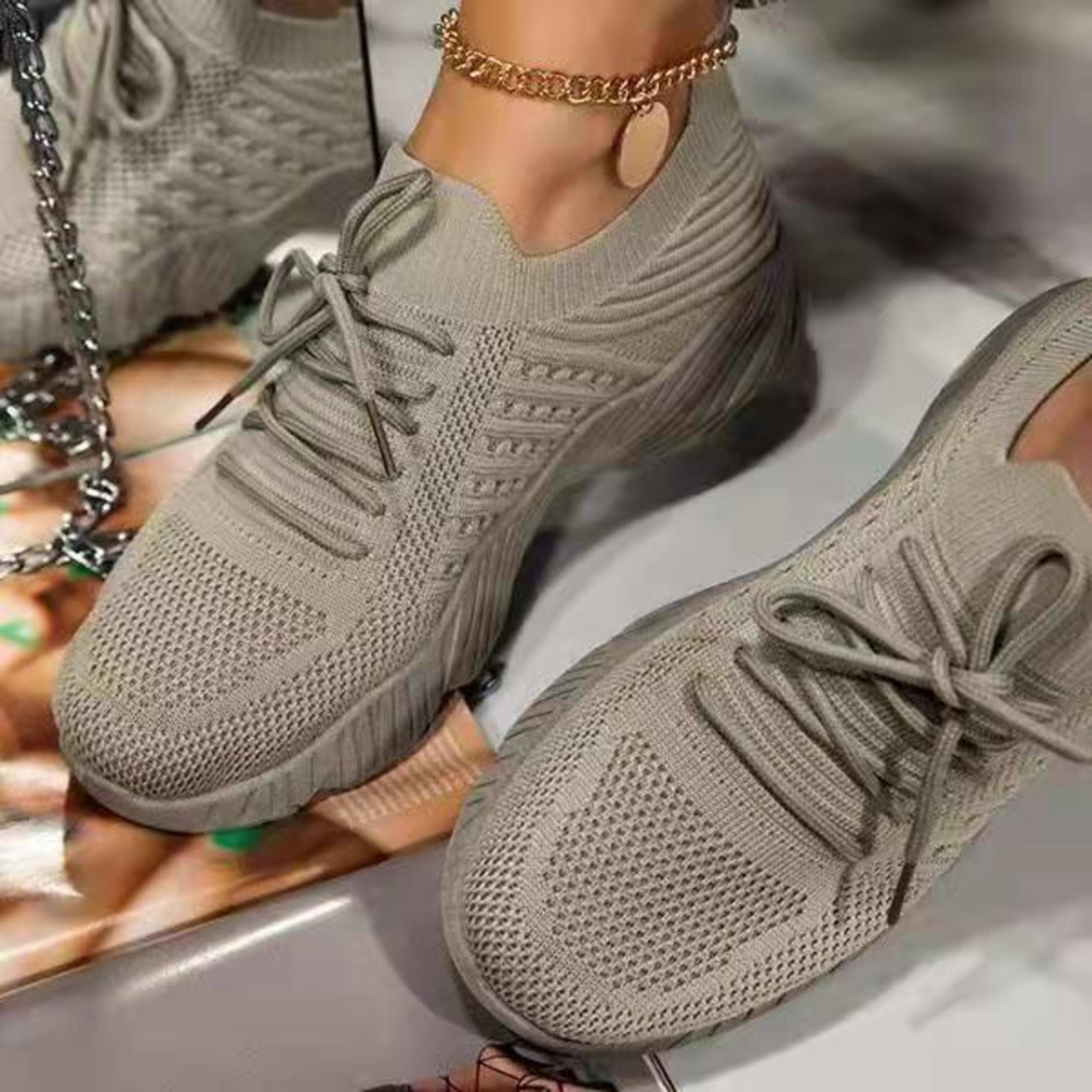 Women's Sneaker Thick Bottom Solid Color Dad Shoes 6