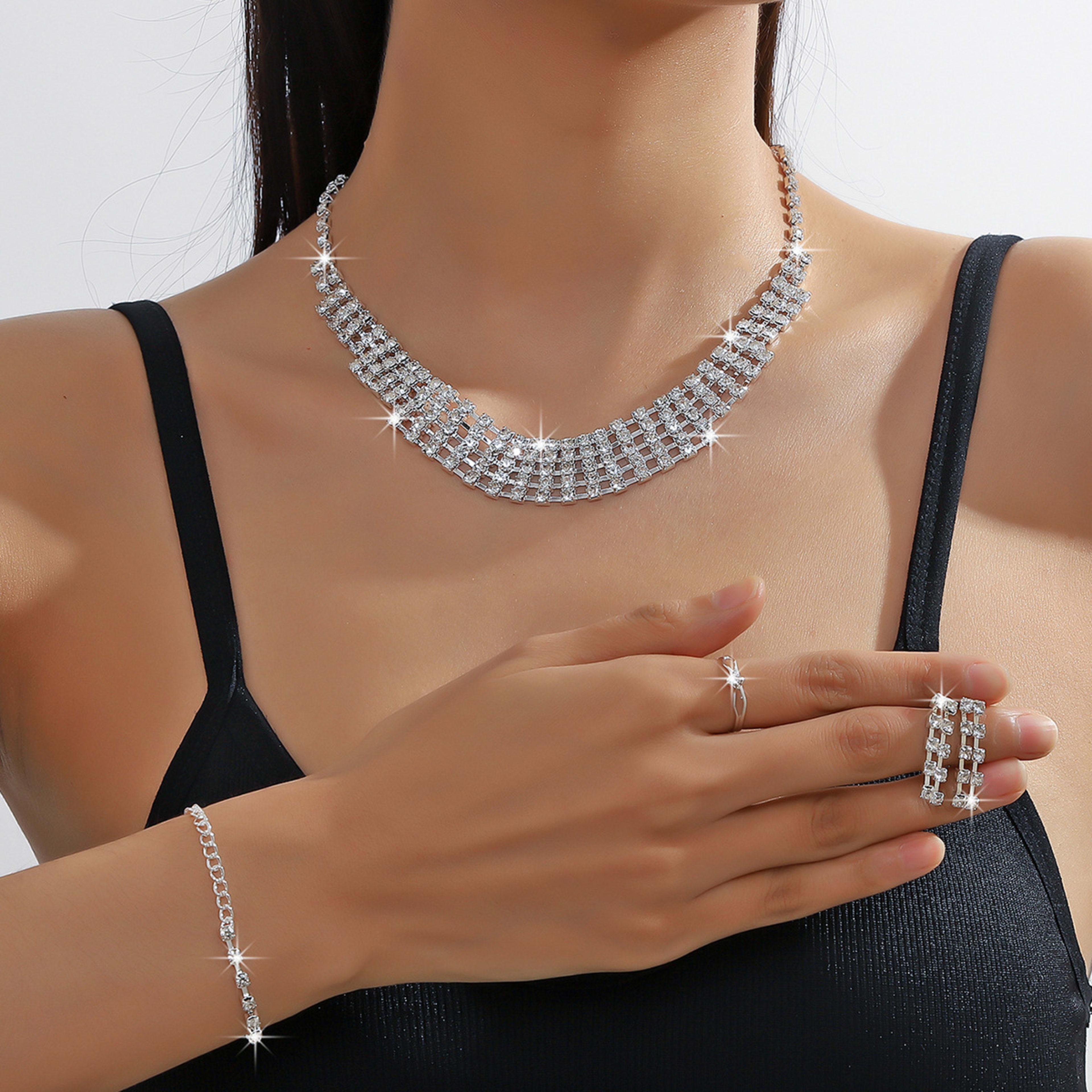 Claw Chain Necklace Bracelet Earrings Four-piece Ring Set Pack 1
