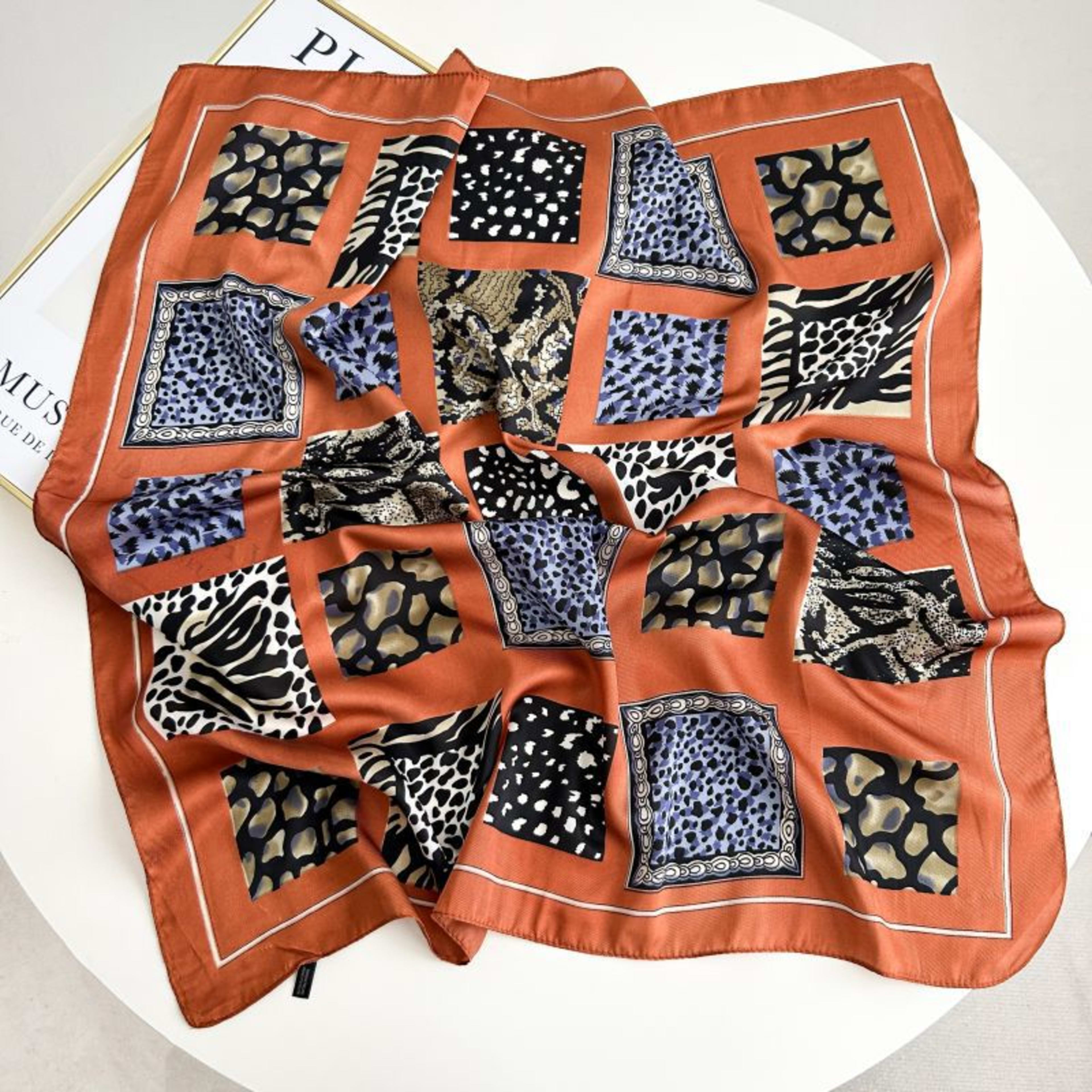 New High-end Twill Silk-look Square Scarf 71