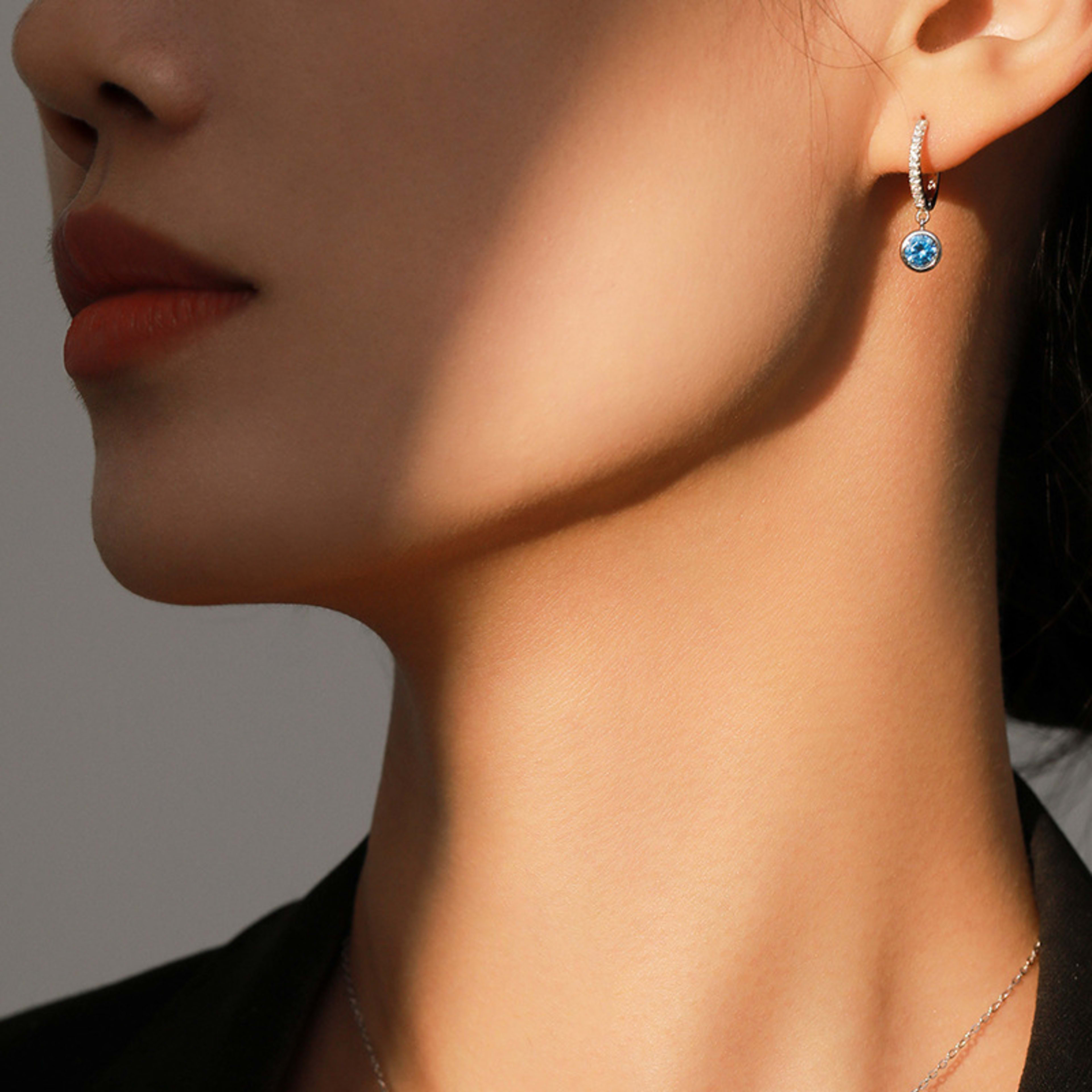 Women's Light Luxury Sea Blue Artificial Diamond Earrings Necklace 13