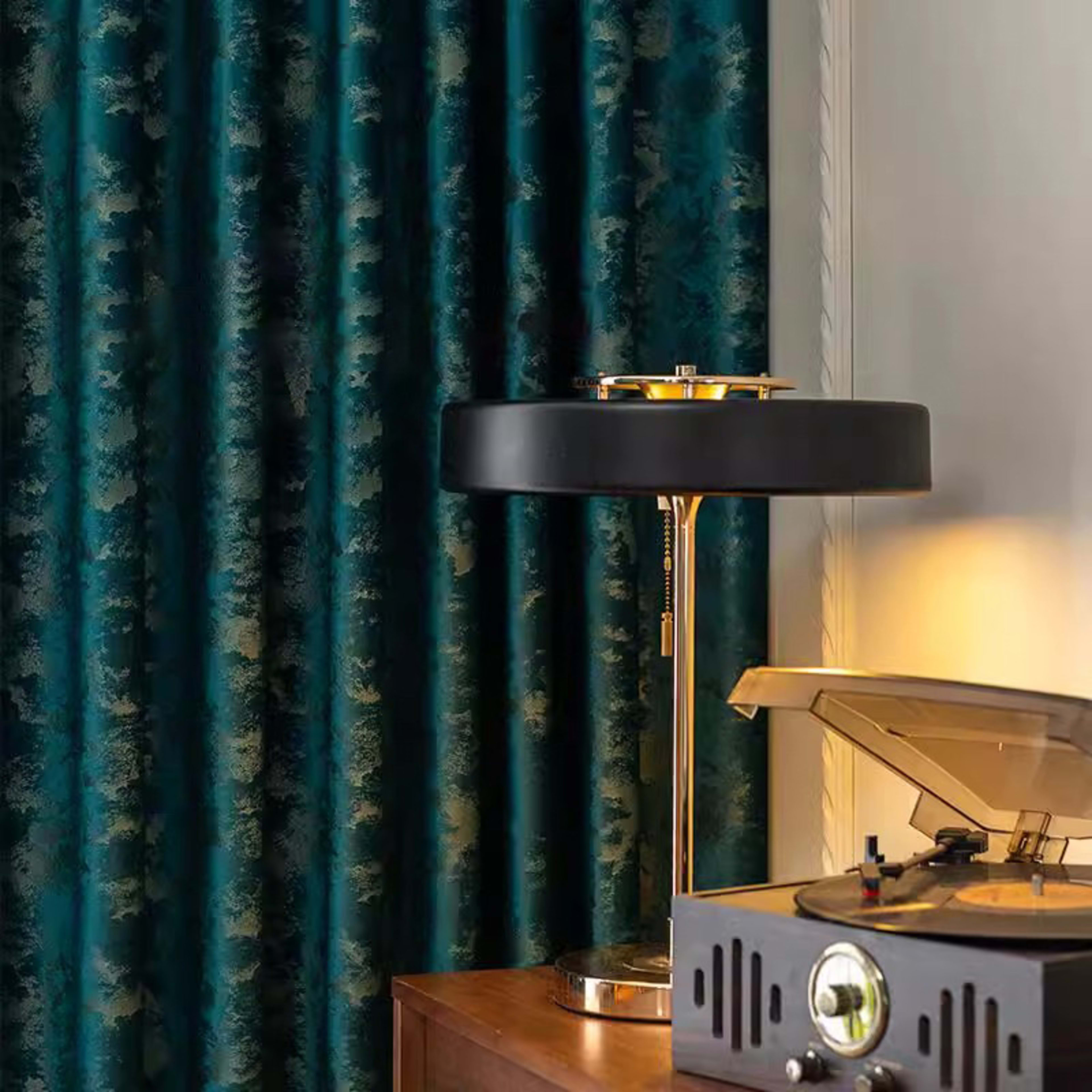 High-end Living Room Curtains In A European-style Minimalist And Modern Design Made From Thick Velvet Fabric 3