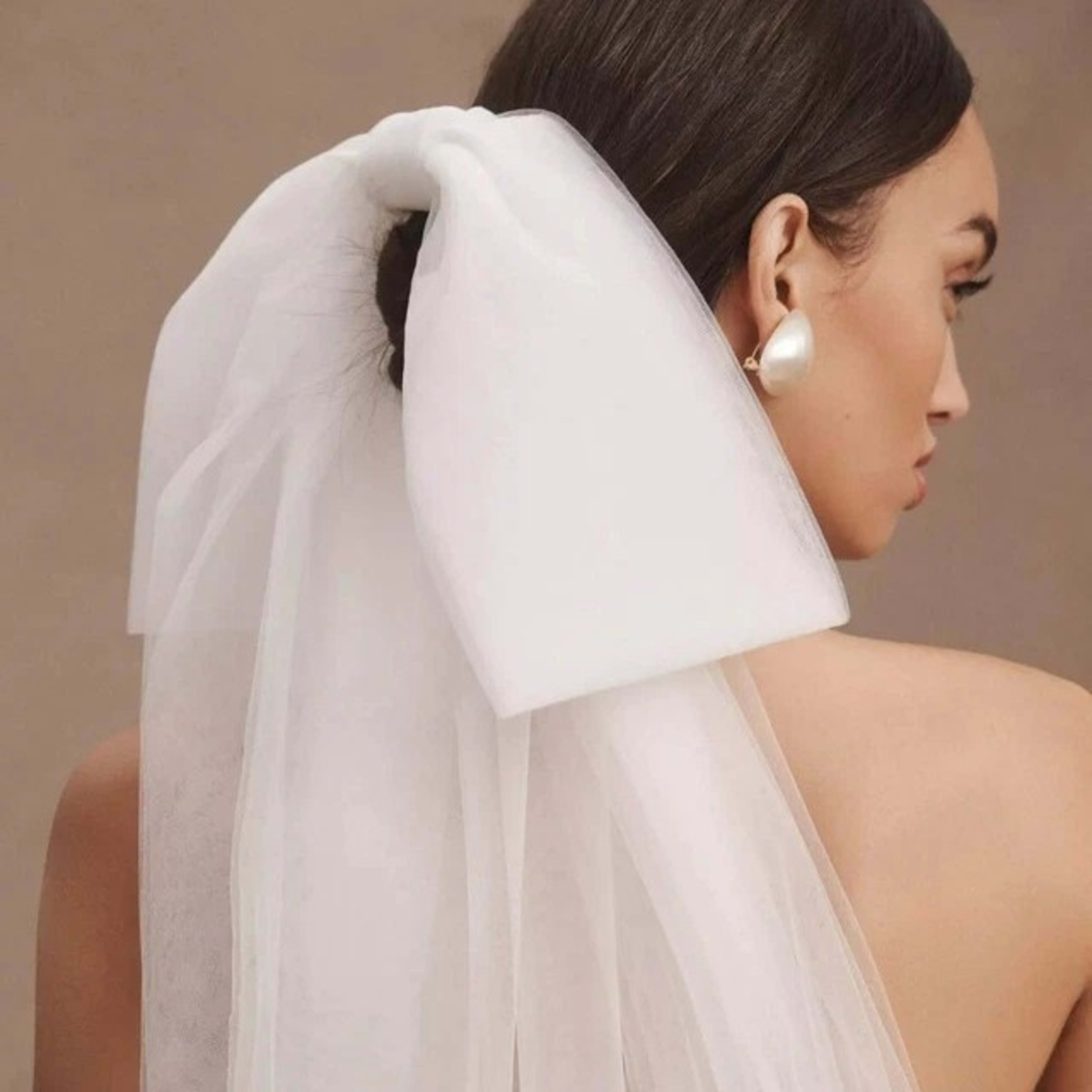 New Minimalist White Double-layer Tulle Bridal Veil With A Bow 5