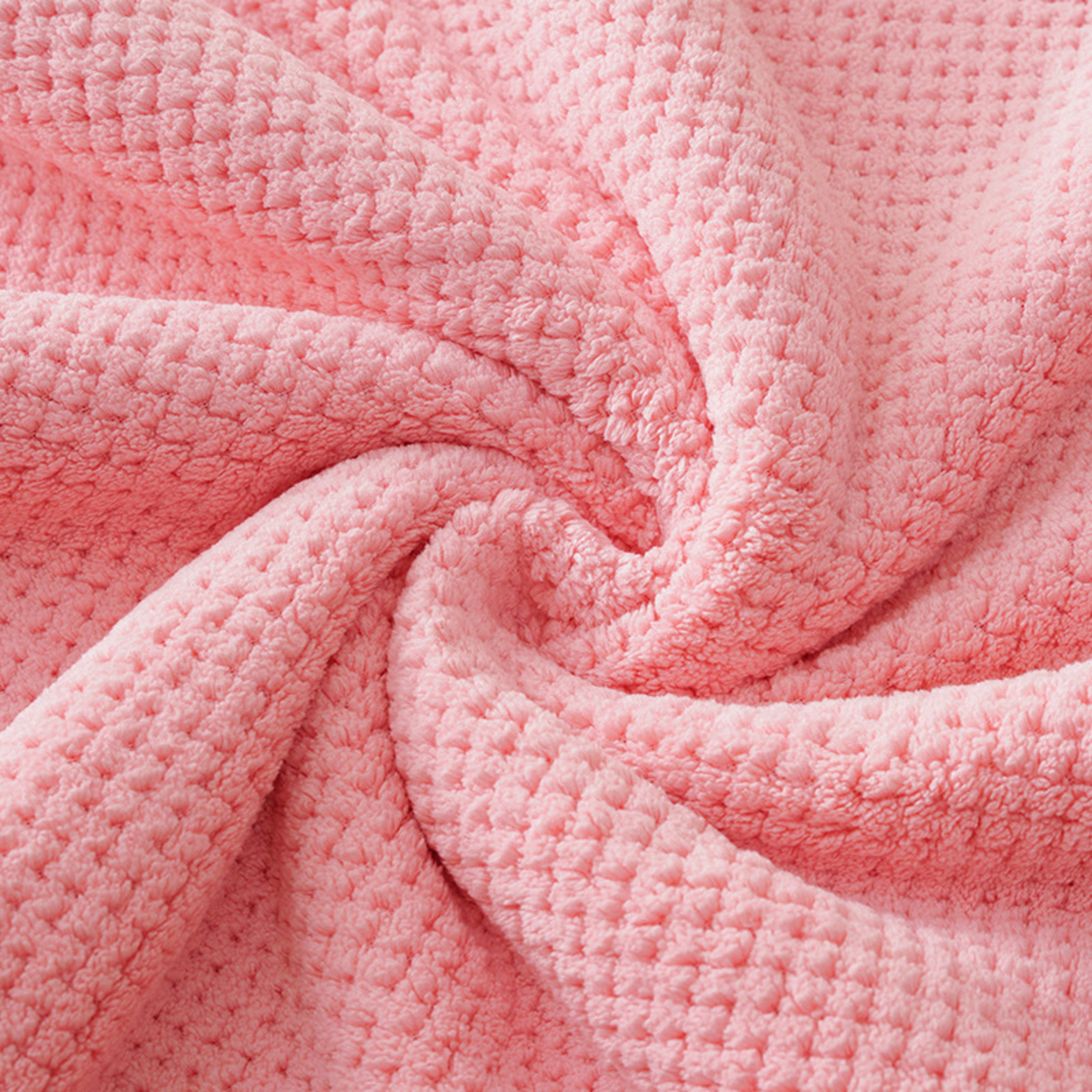 Coral Fleece Pineapple-check Soft Bath Towel 8