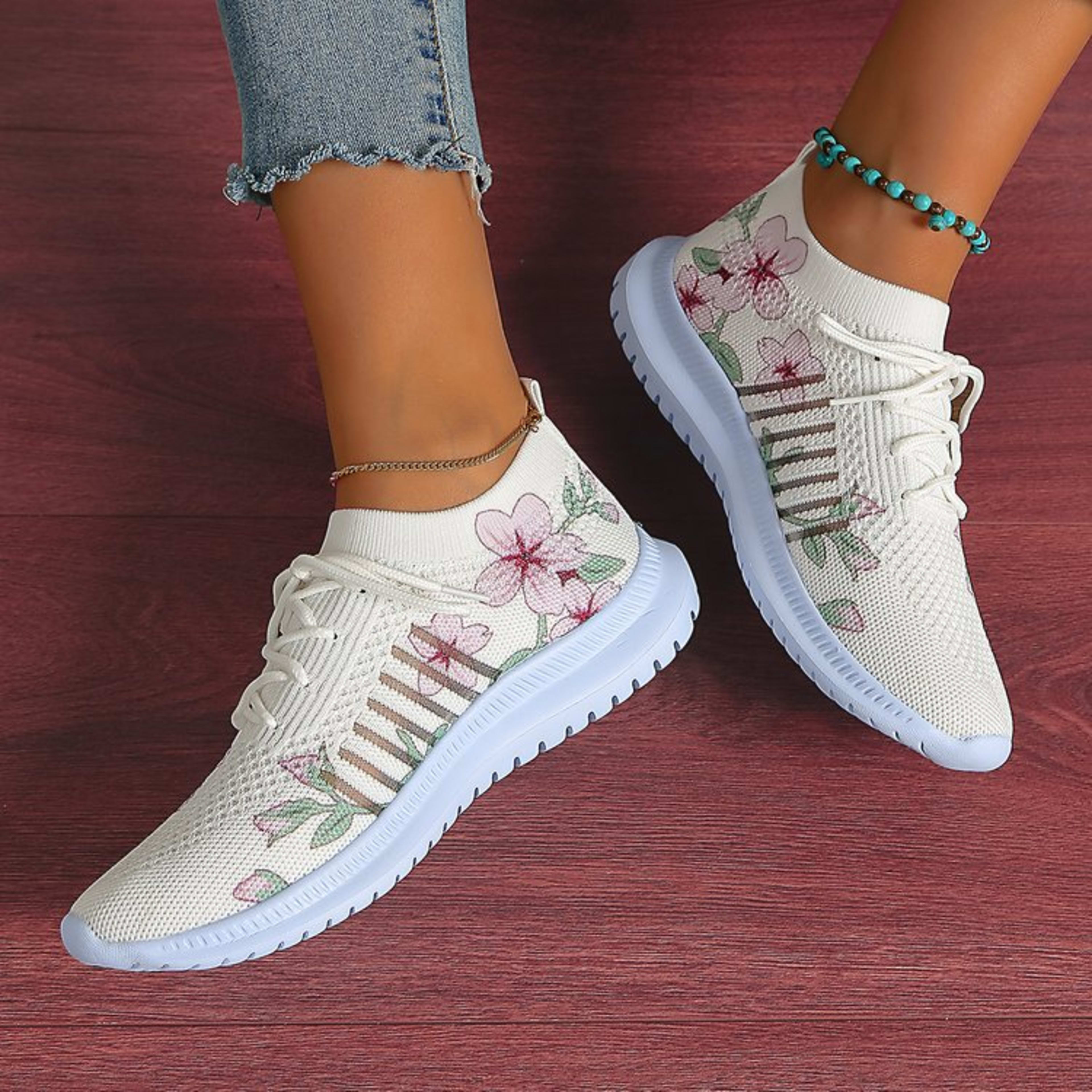Women's Fashion Casual Mesh Flyknit Running Shoes 1