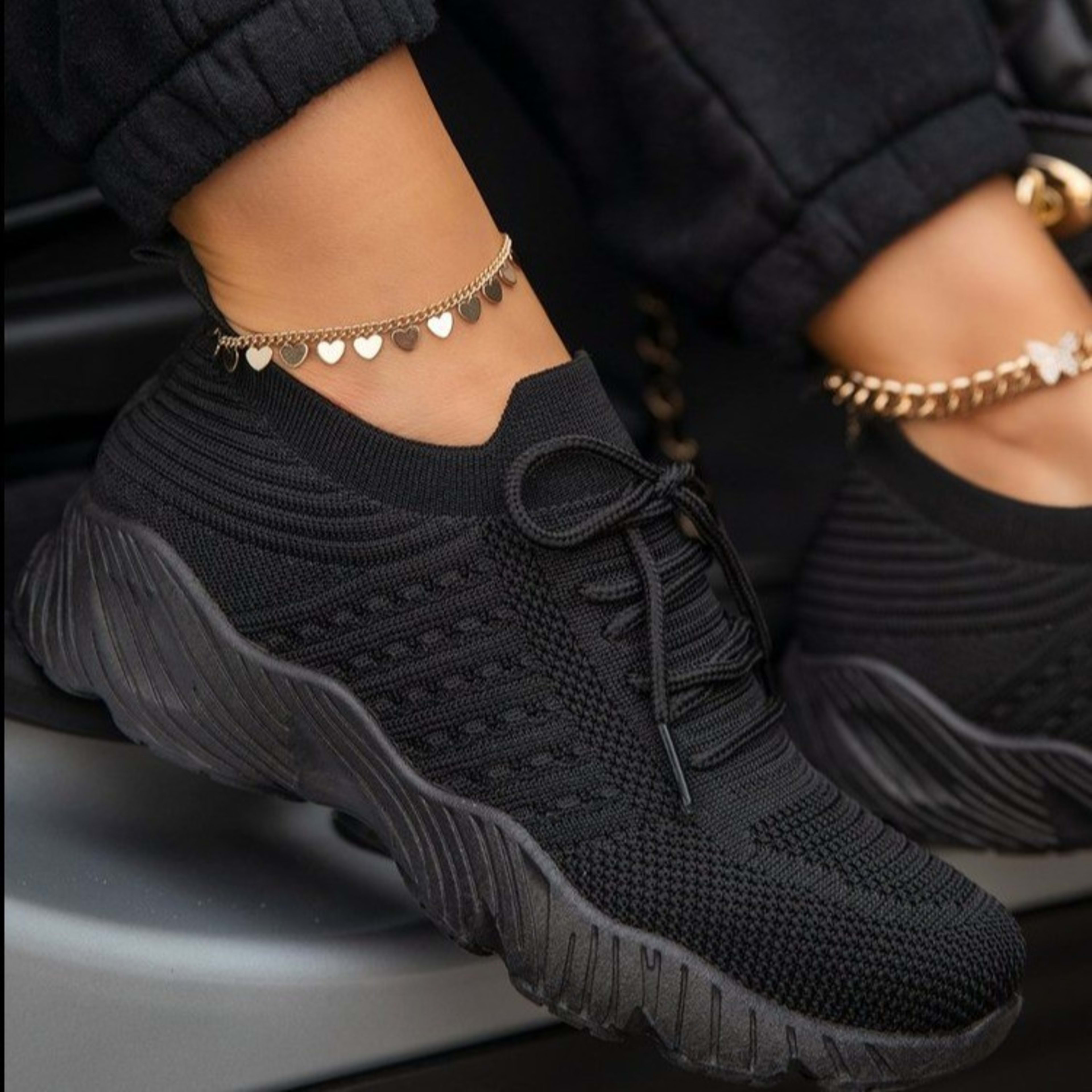 Women's Sneaker Thick Bottom Solid Color Dad Shoes 9